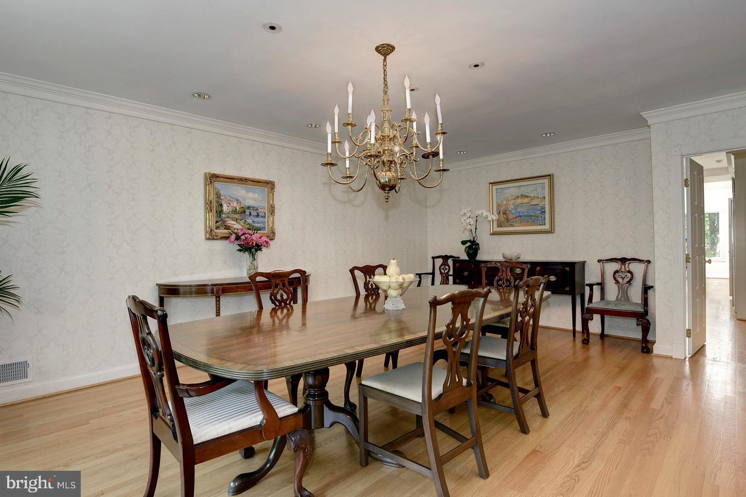 POTOMAC FALLS - Residential