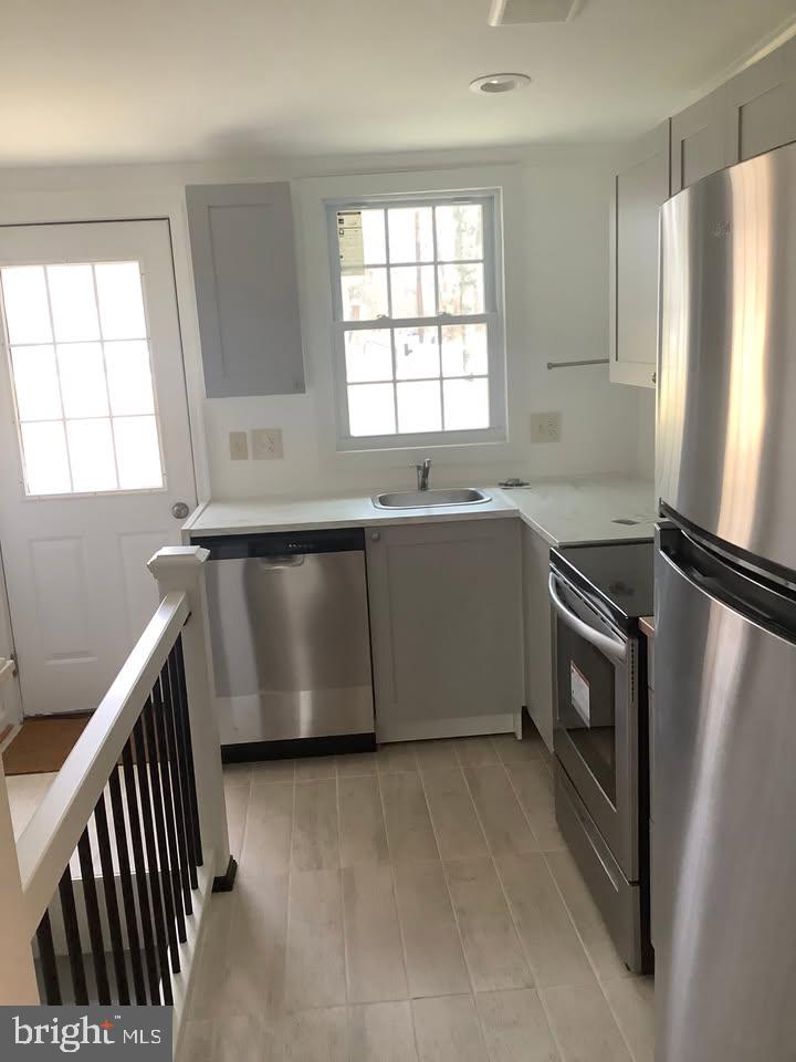 CHAPEL HILL - Residential Lease