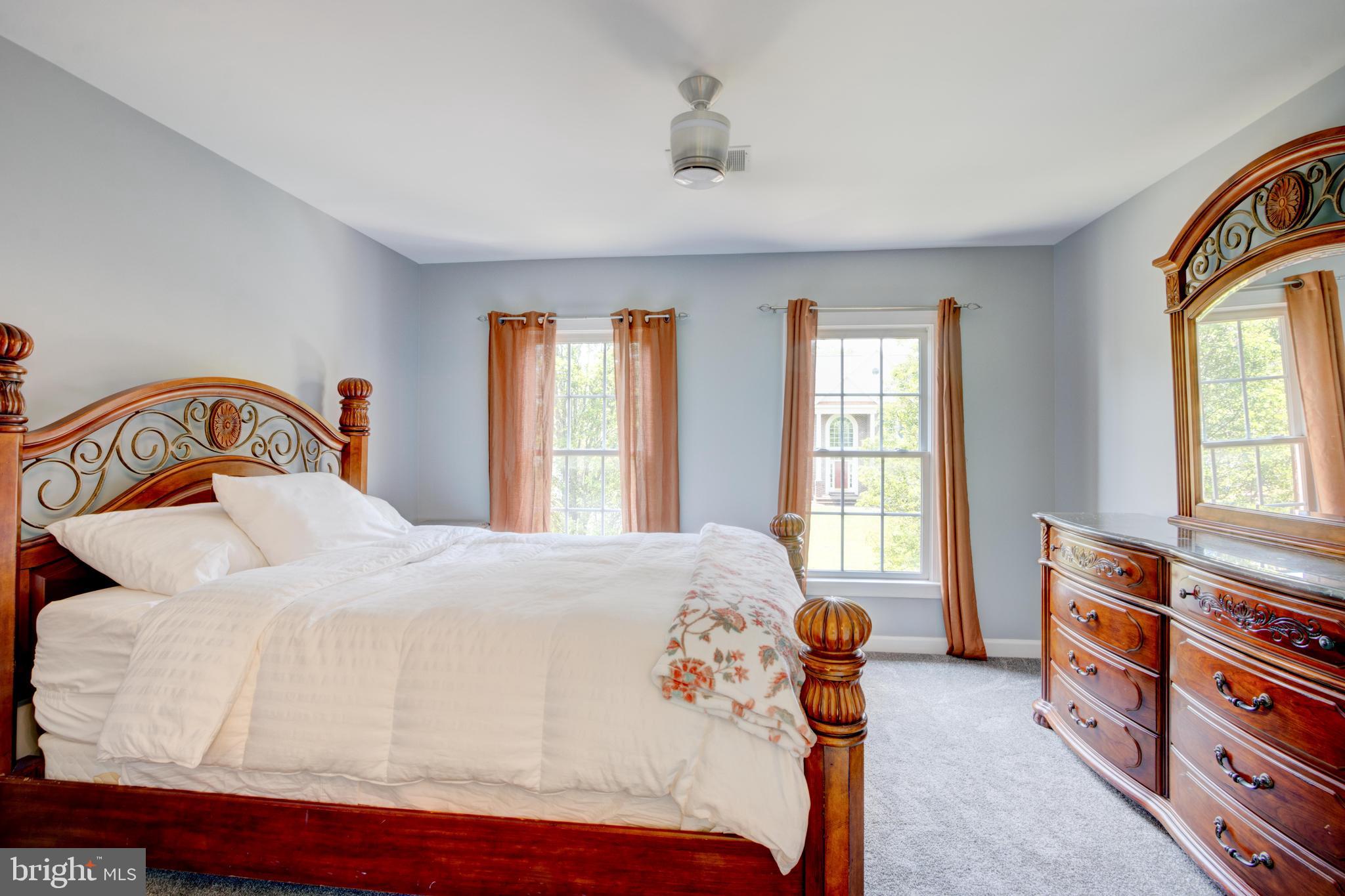 GROVEMONT - Residential