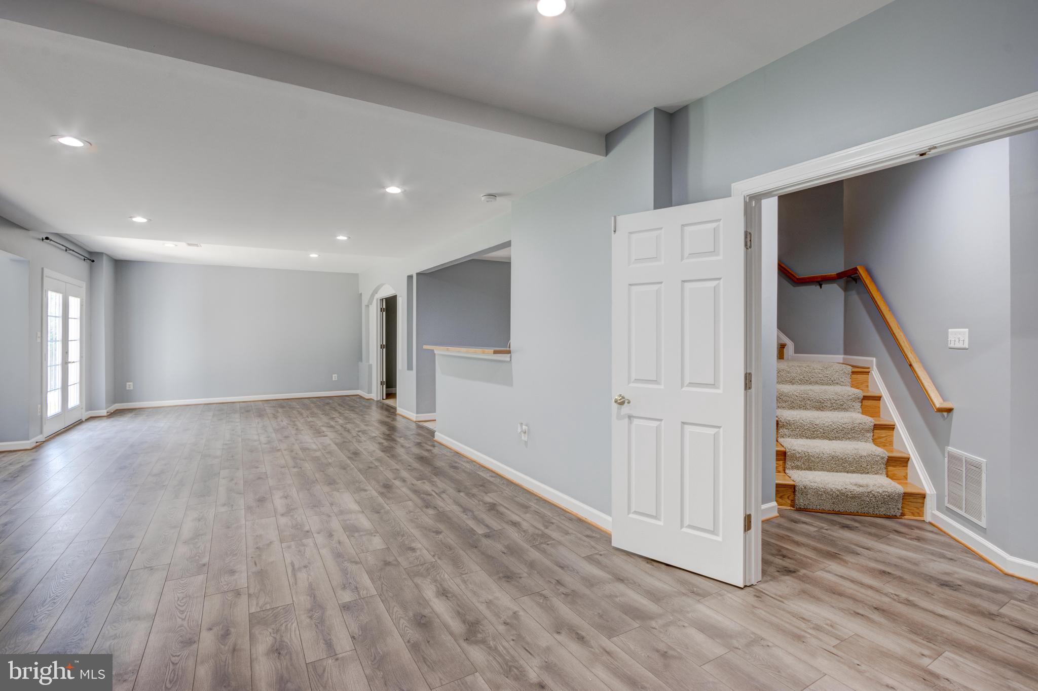 GROVEMONT - Residential