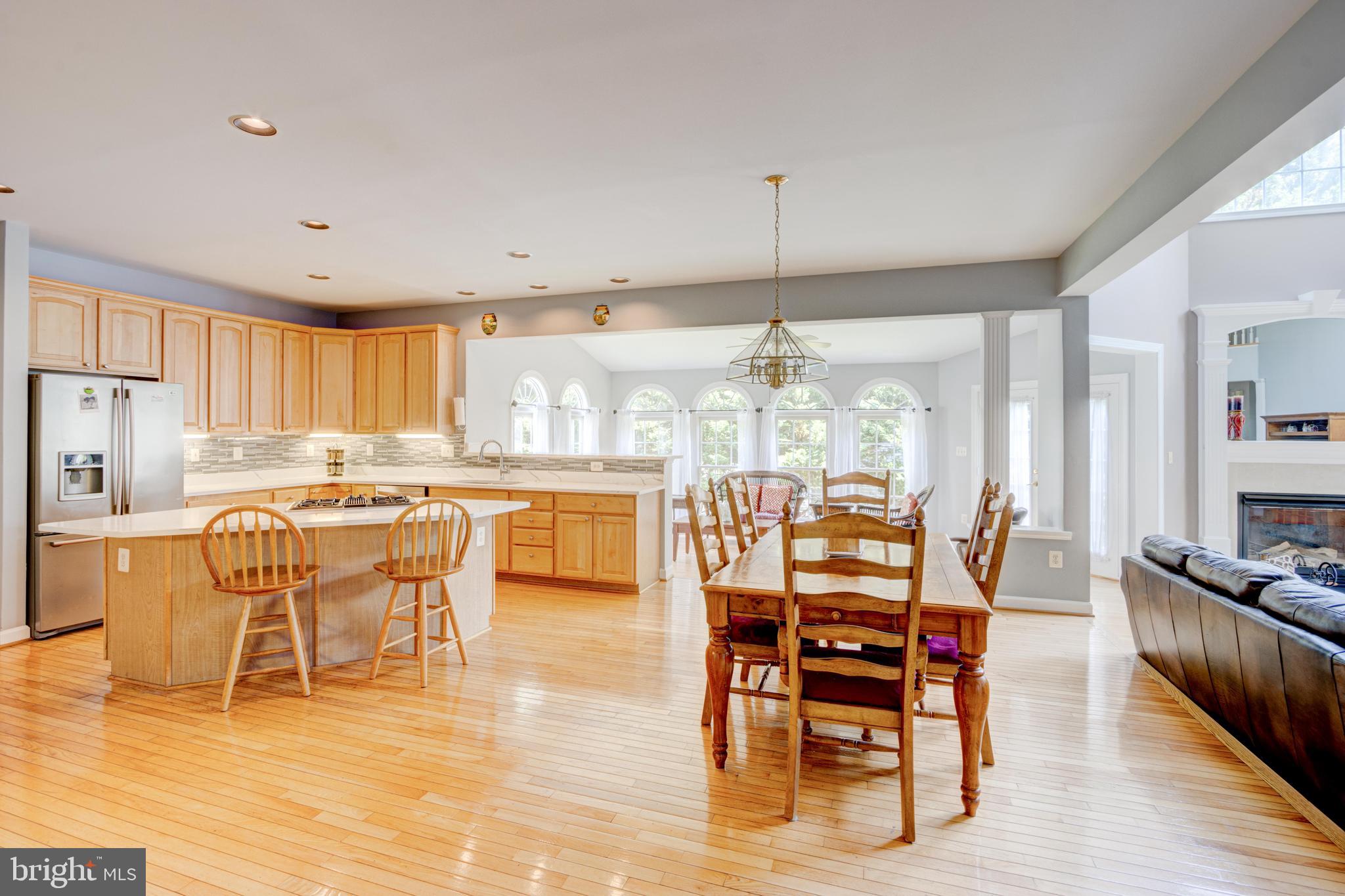 GROVEMONT - Residential