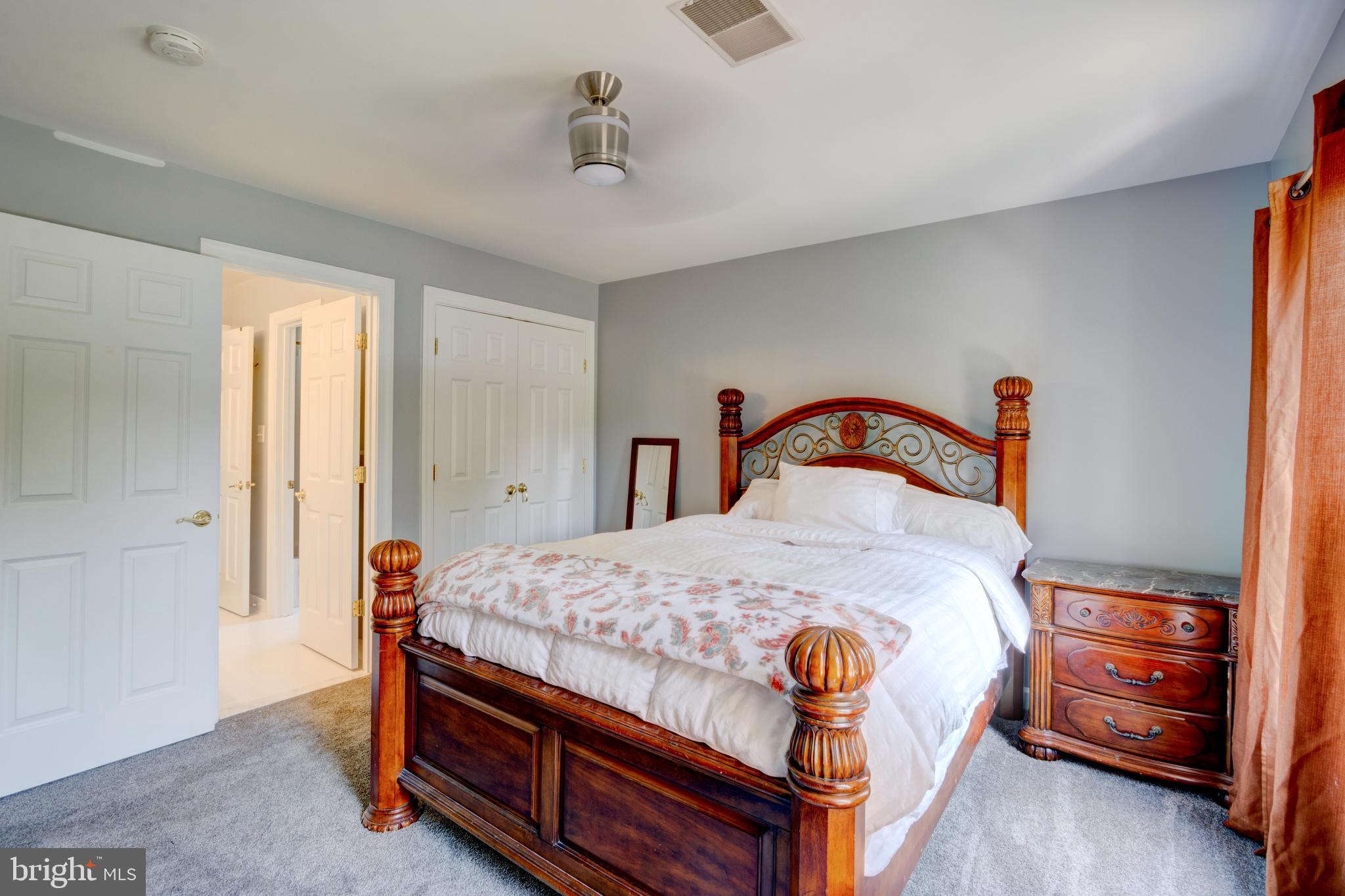 GROVEMONT - Residential