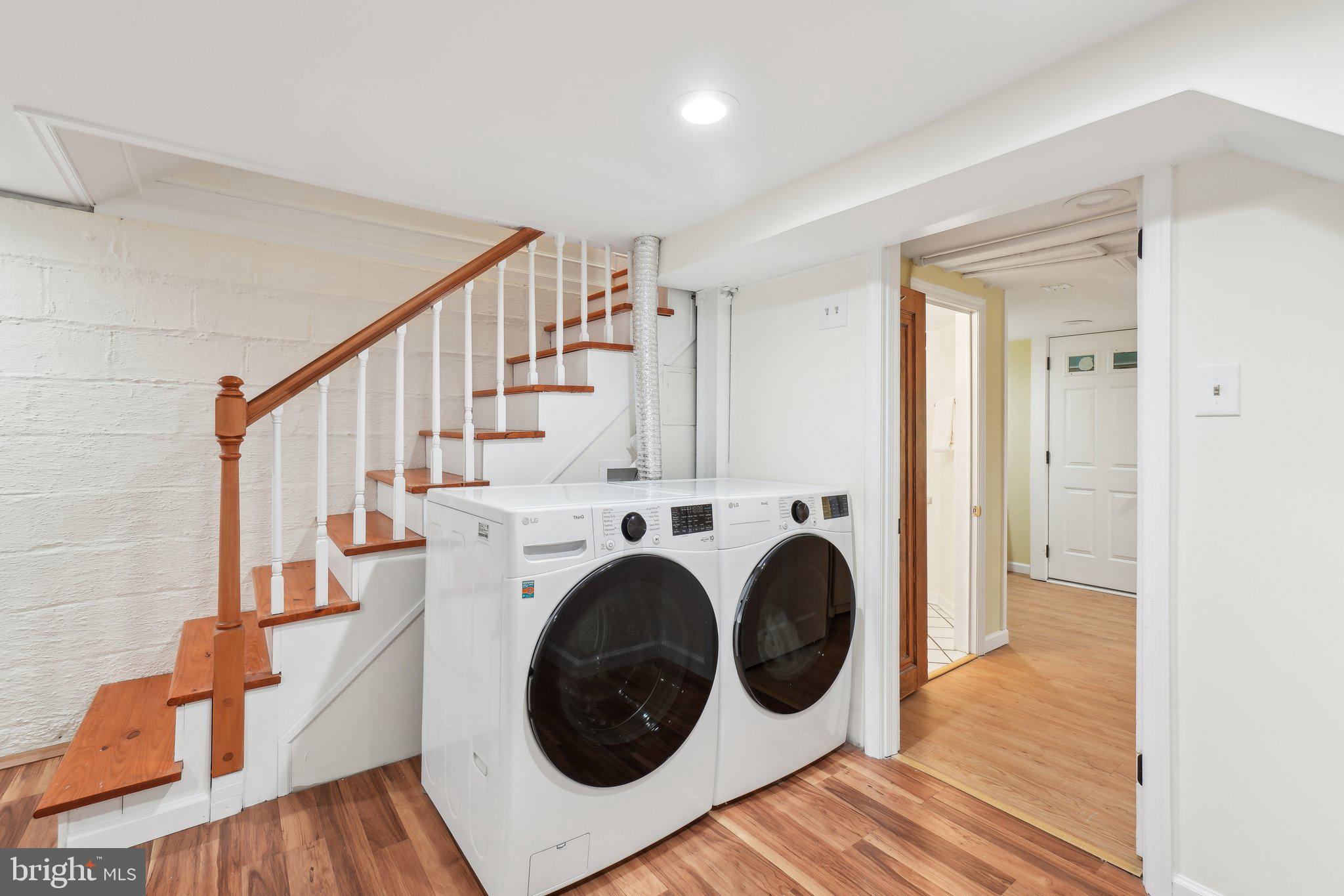TAKOMA - Residential