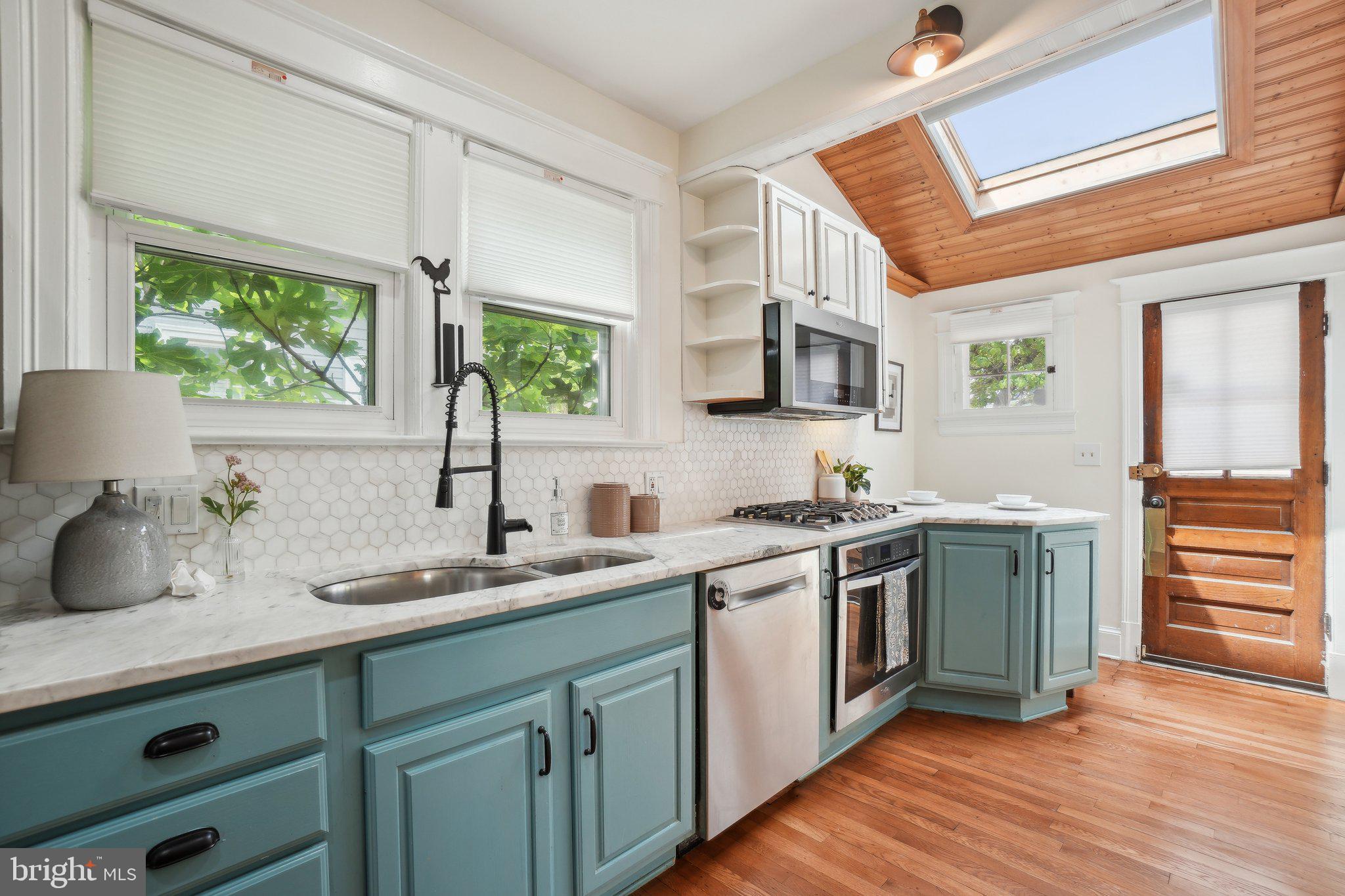 TAKOMA - Residential