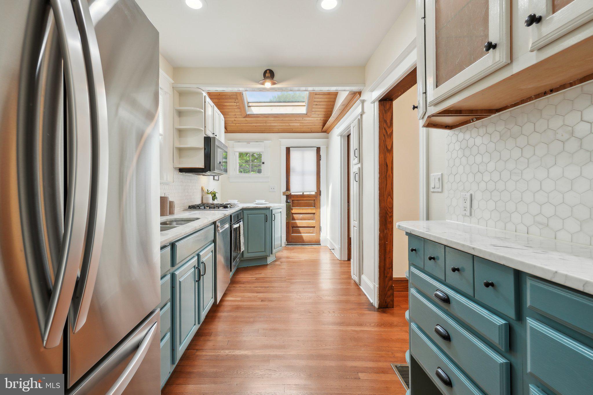 TAKOMA - Residential
