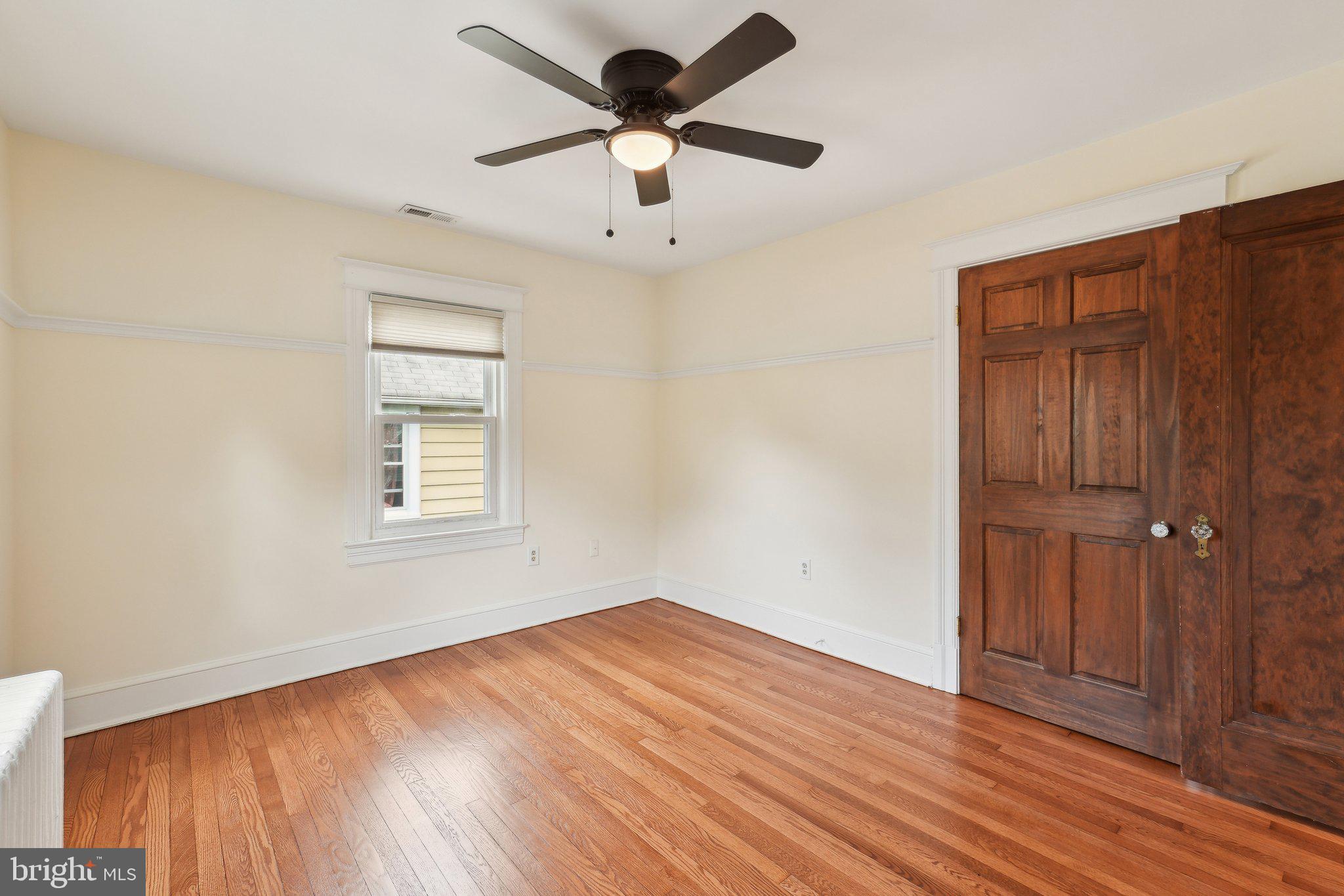 TAKOMA - Residential