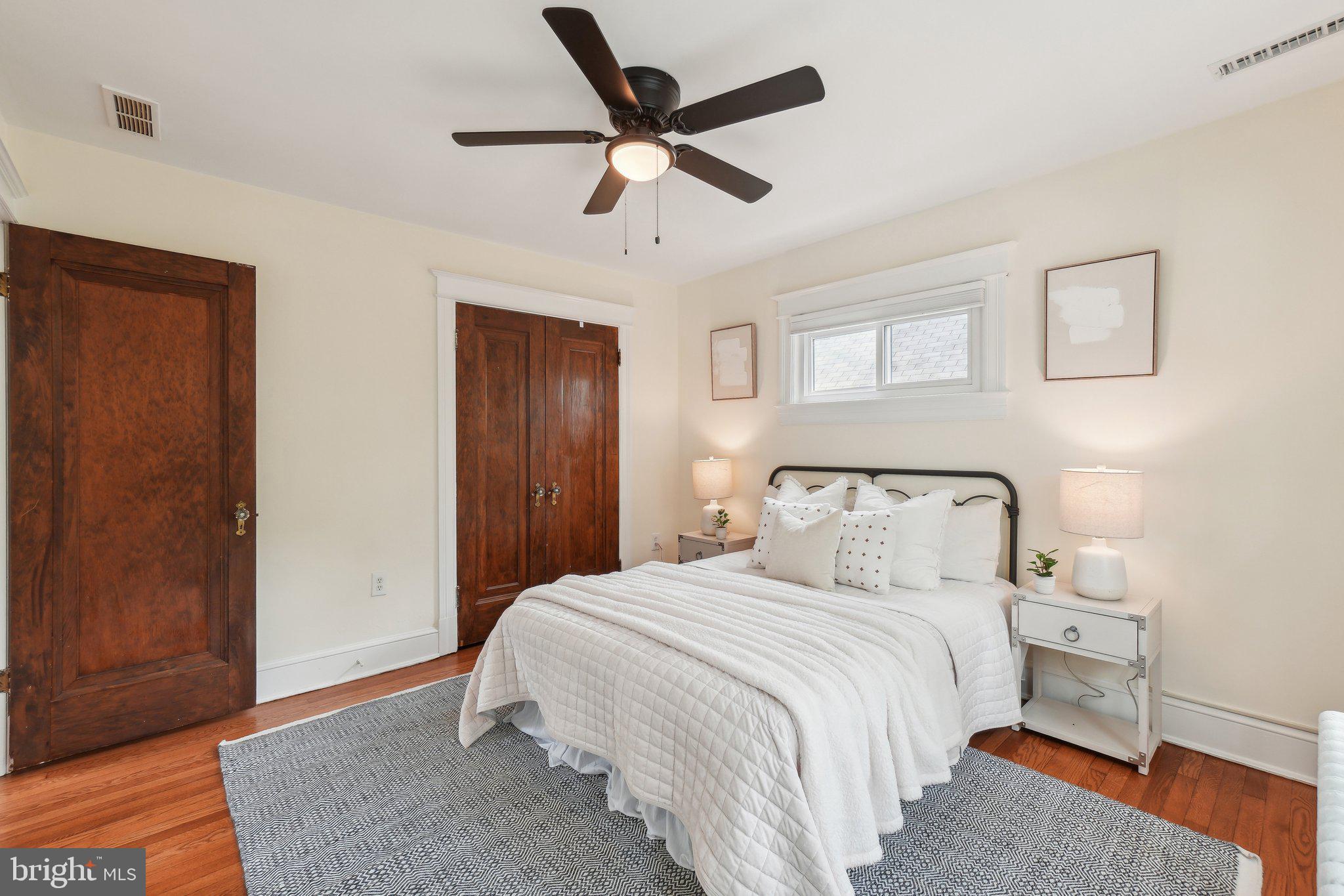 TAKOMA - Residential