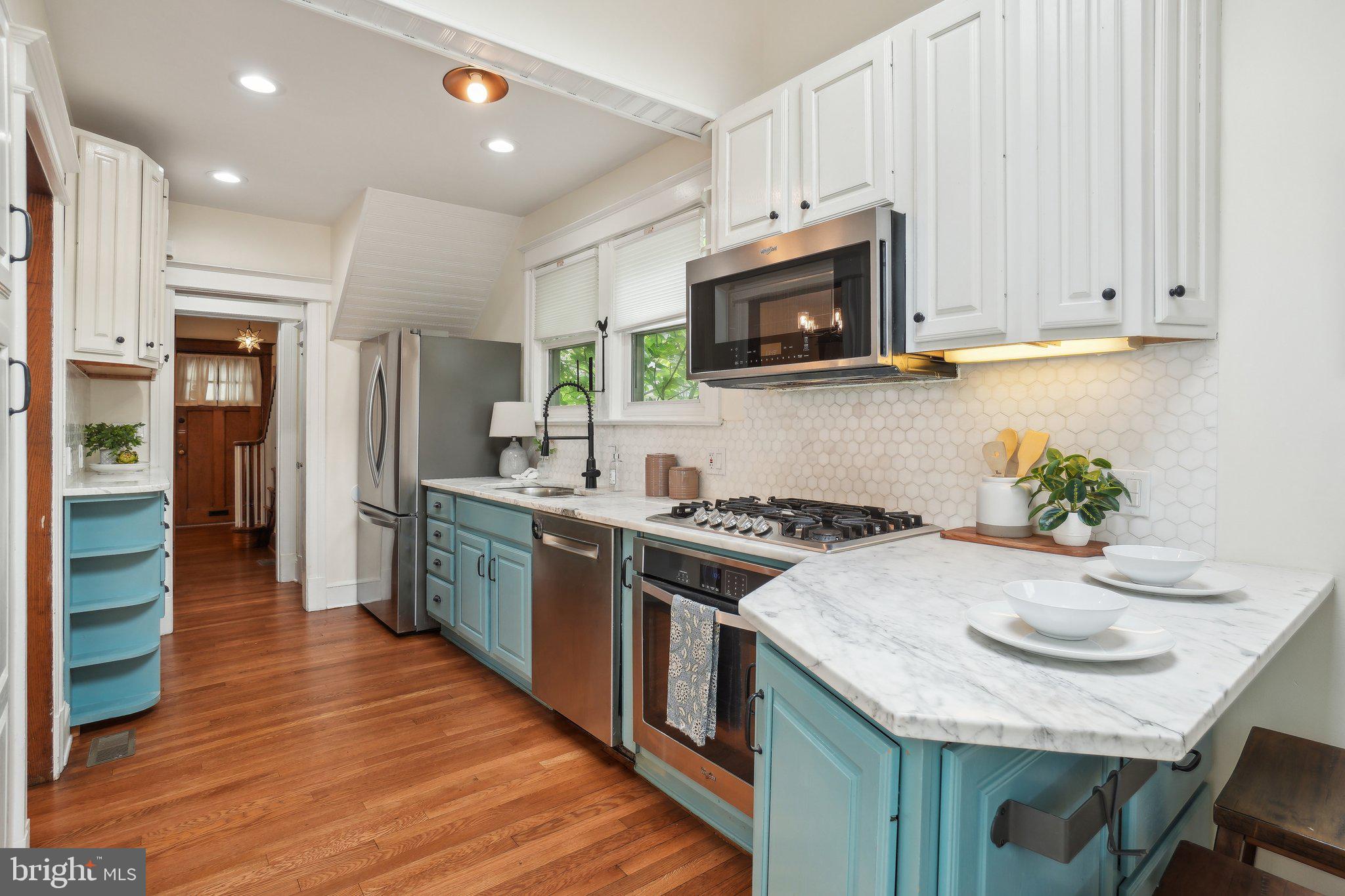 TAKOMA - Residential