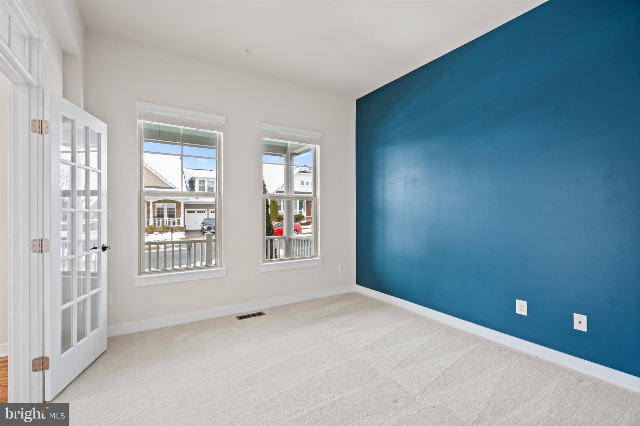 POTOMAC SHORES - Residential