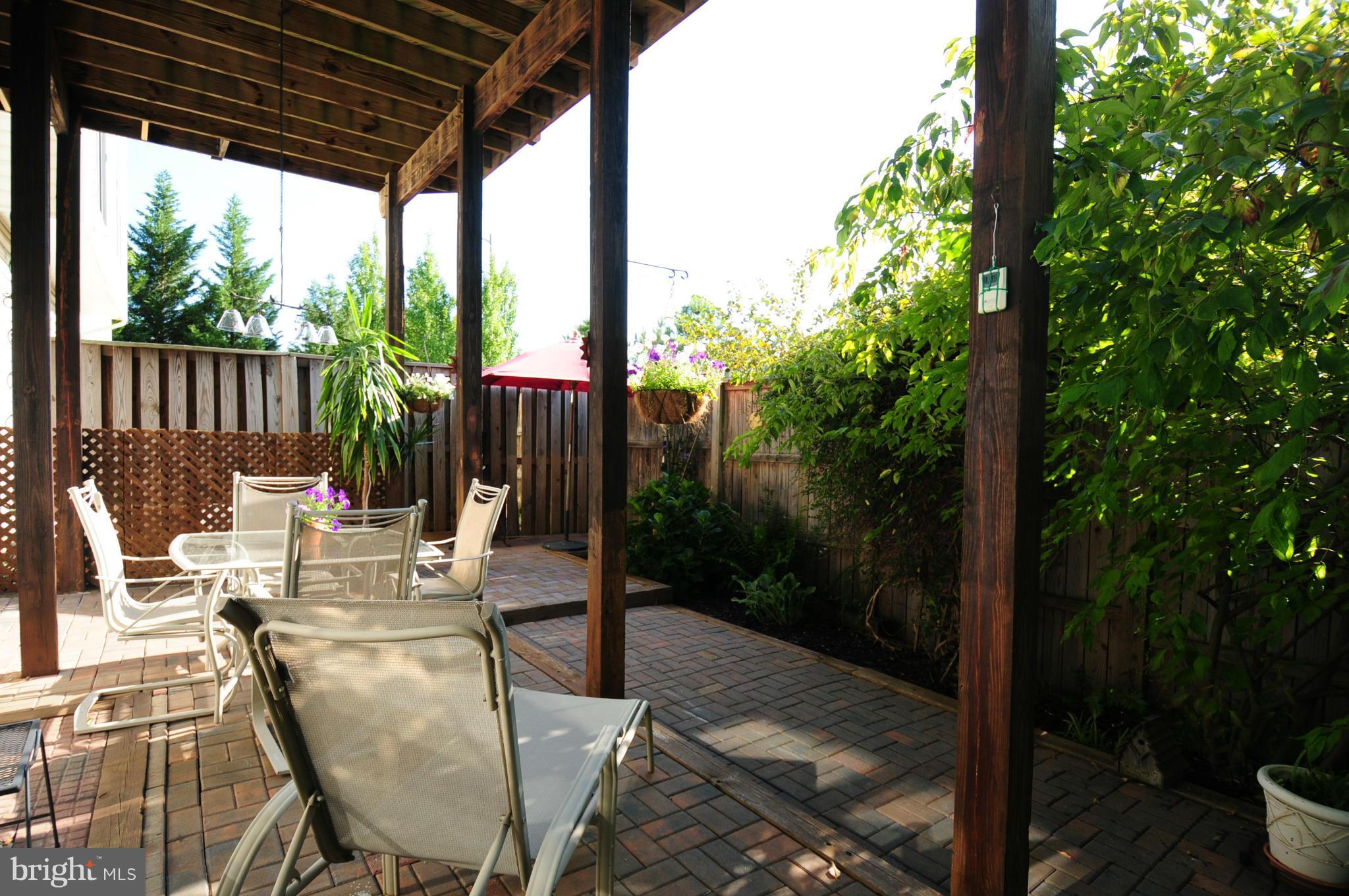 FAIRCREST - Residential