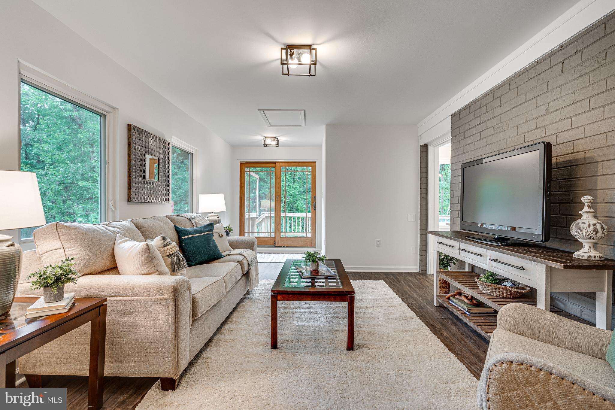 KINGS PARK WEST - Residential