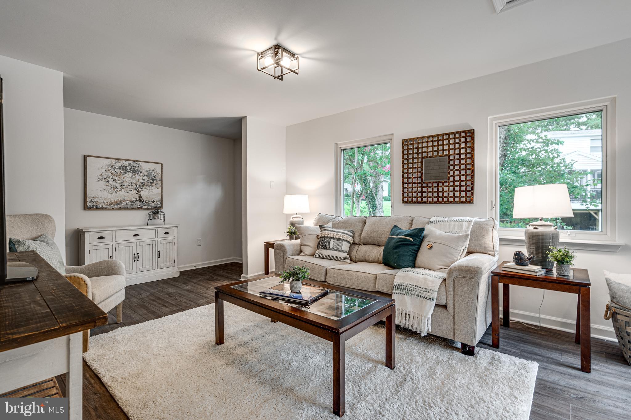 KINGS PARK WEST - Residential