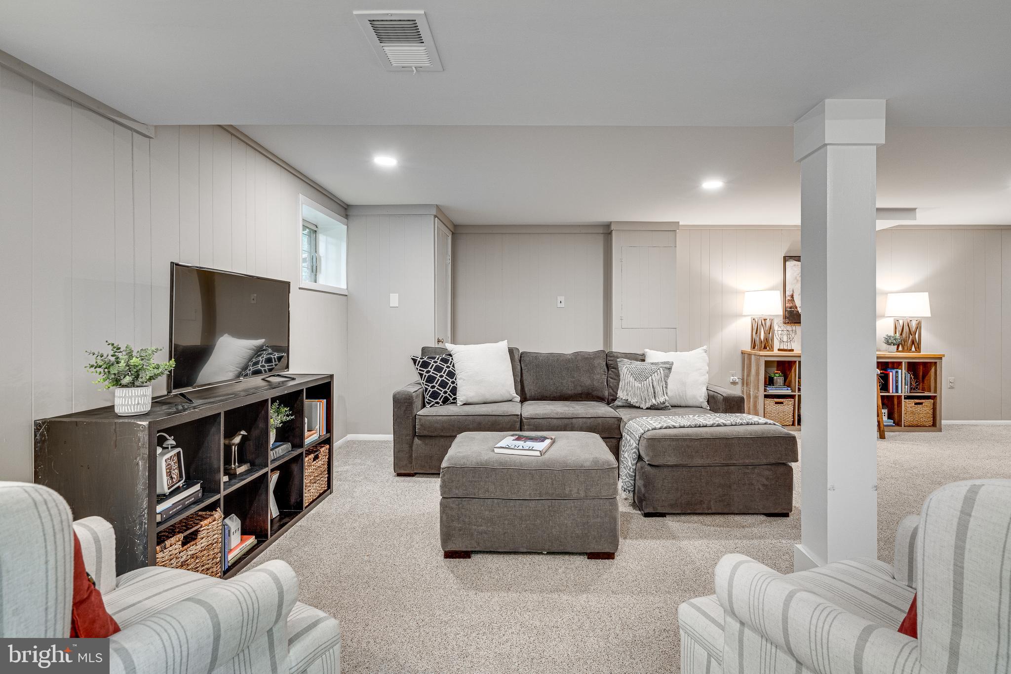 KINGS PARK WEST - Residential