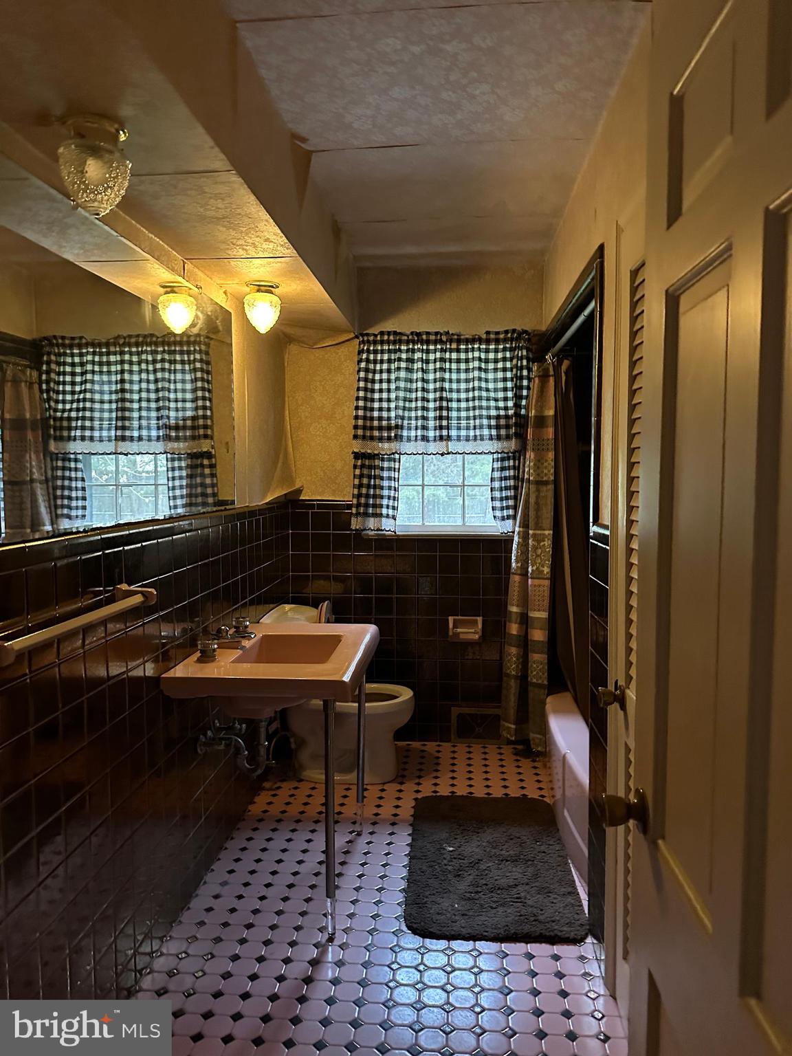 NONE AVAILABLE - Commercial Sale