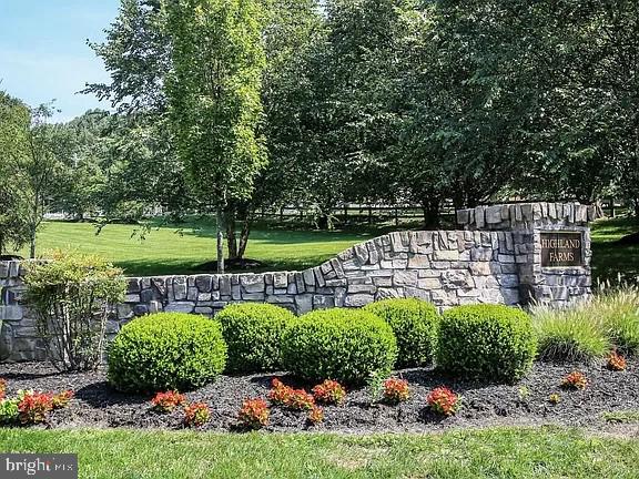 HIGHLAND FARMS - Residential