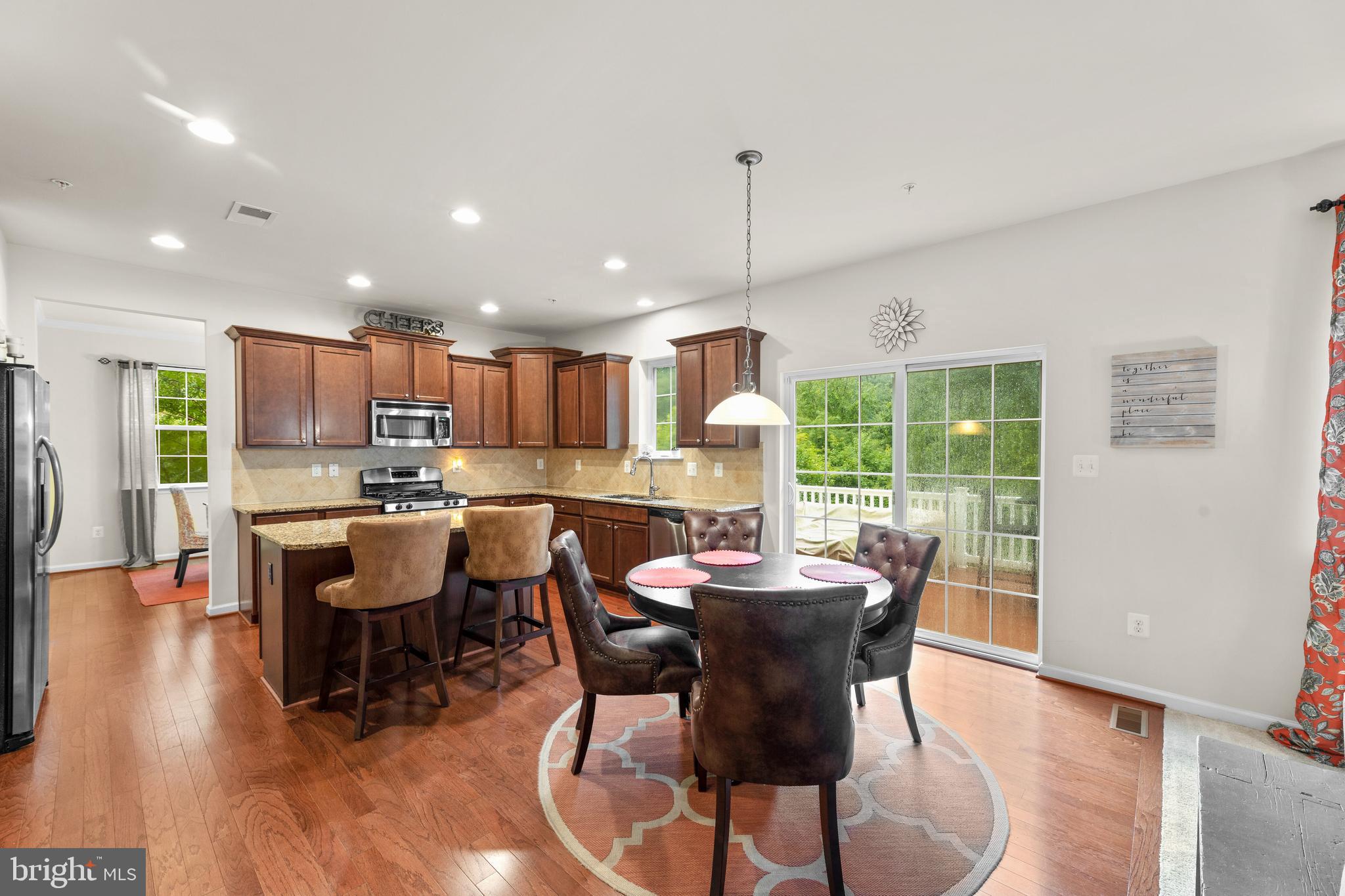 HIGHLAND FARMS - Residential