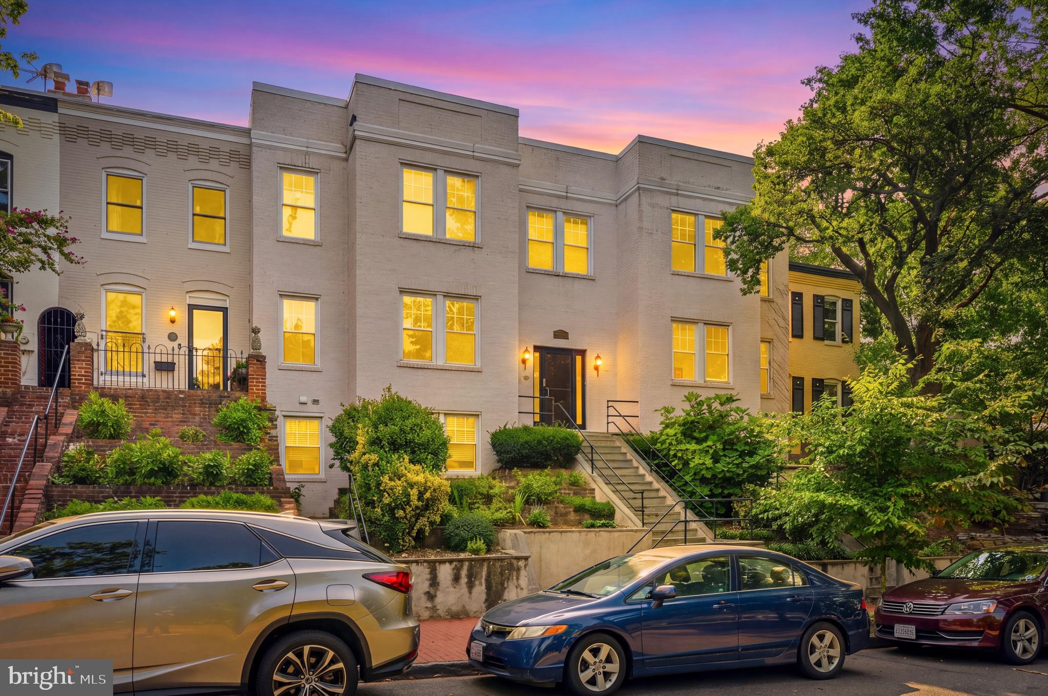 610 3RD STREET SE 1