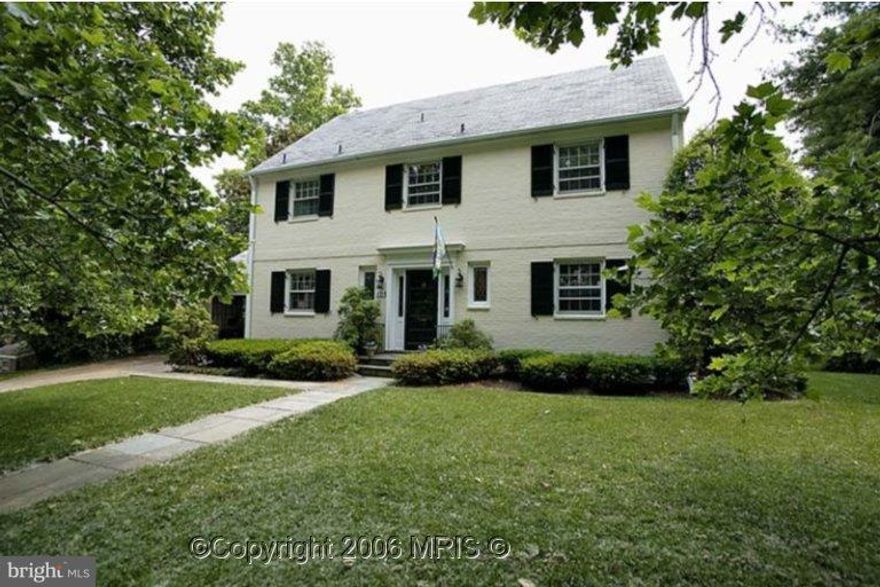 Picturesque Colonial on a most desirable block w/cul-de-sac in CC Village. Lovely, large yard w/mature trees, finished 3rd level serves as playroom/office. Renovated Corian kitchen with custom maple cabinets, stainless appliances and chic cork floors w/built-in breakfast banquette and custom table. Blocks from Chevy Chase Circle w/close-in location to DC.