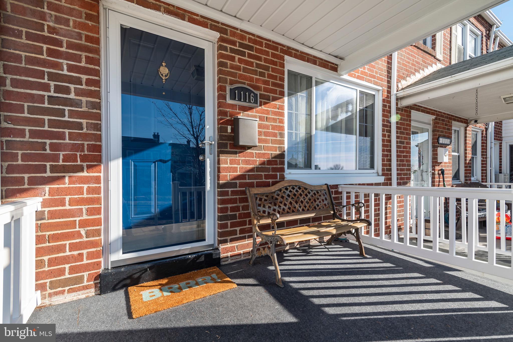 ARBOUR MANOR - Residential