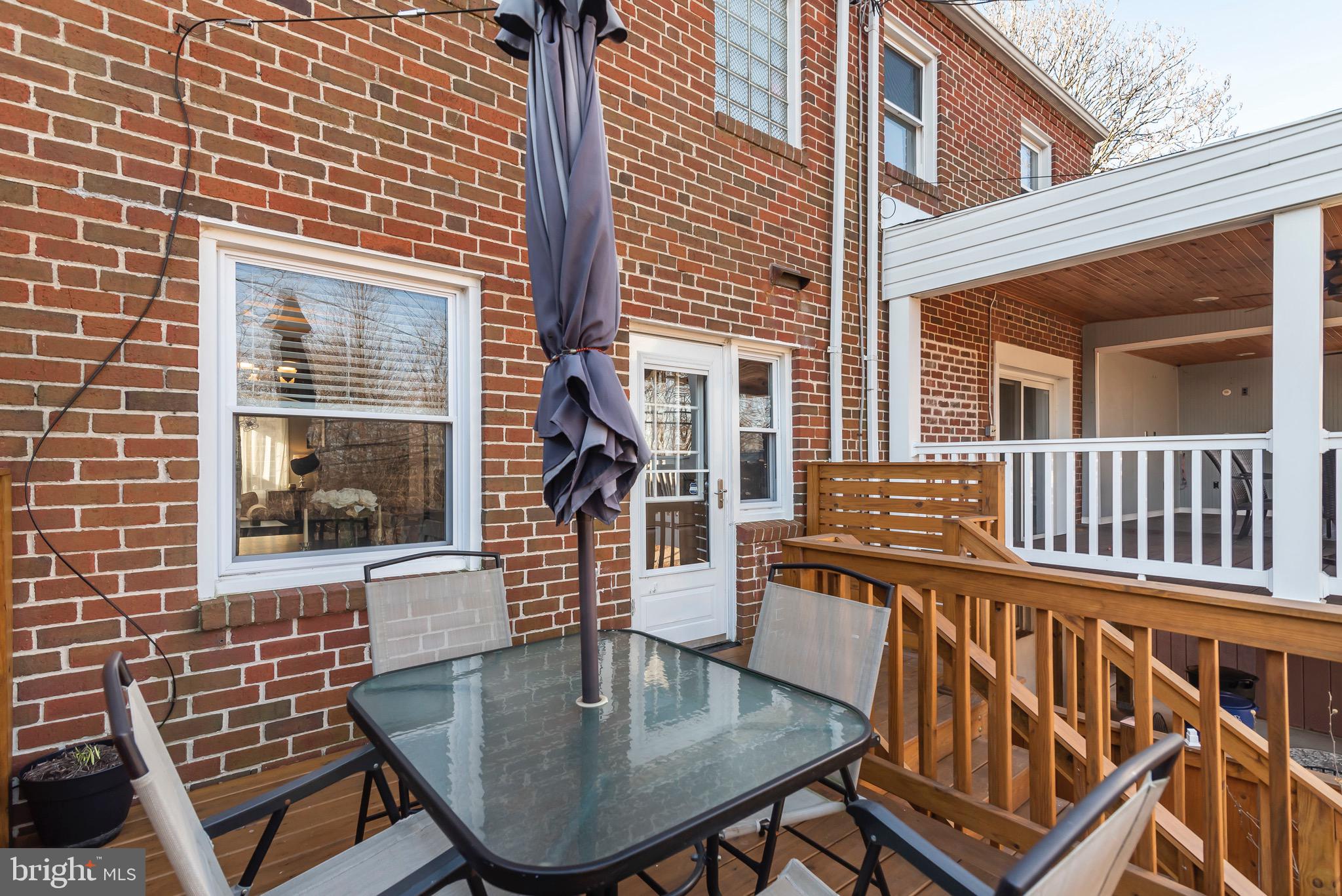 ARBOUR MANOR - Residential