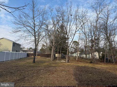 0 RED FEATHER TRAIL BROWNS MILLS NJ 08015