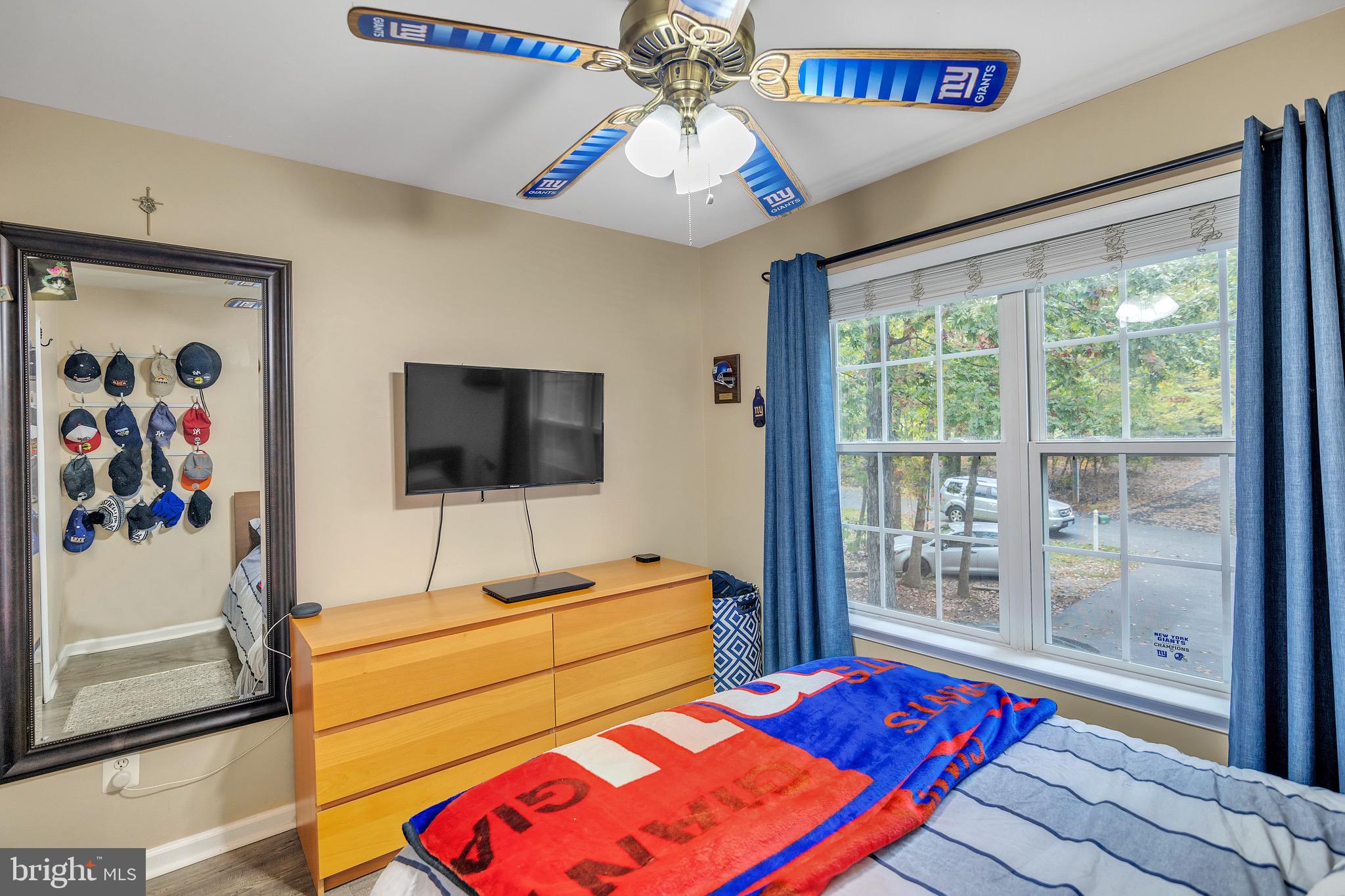 LAKE WILDERNESS - Residential