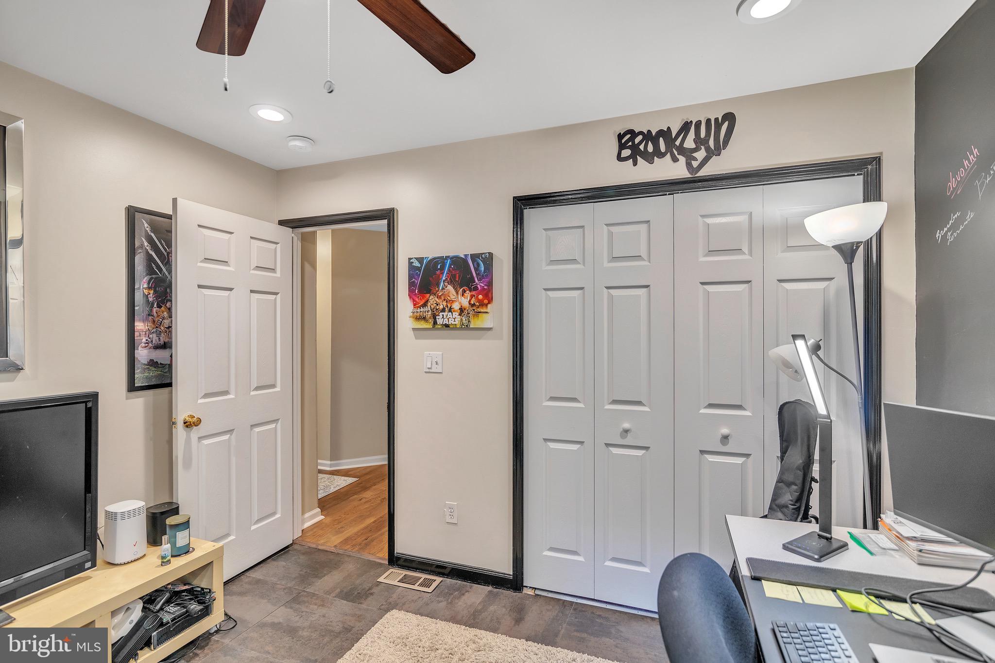 LAKE WILDERNESS - Residential