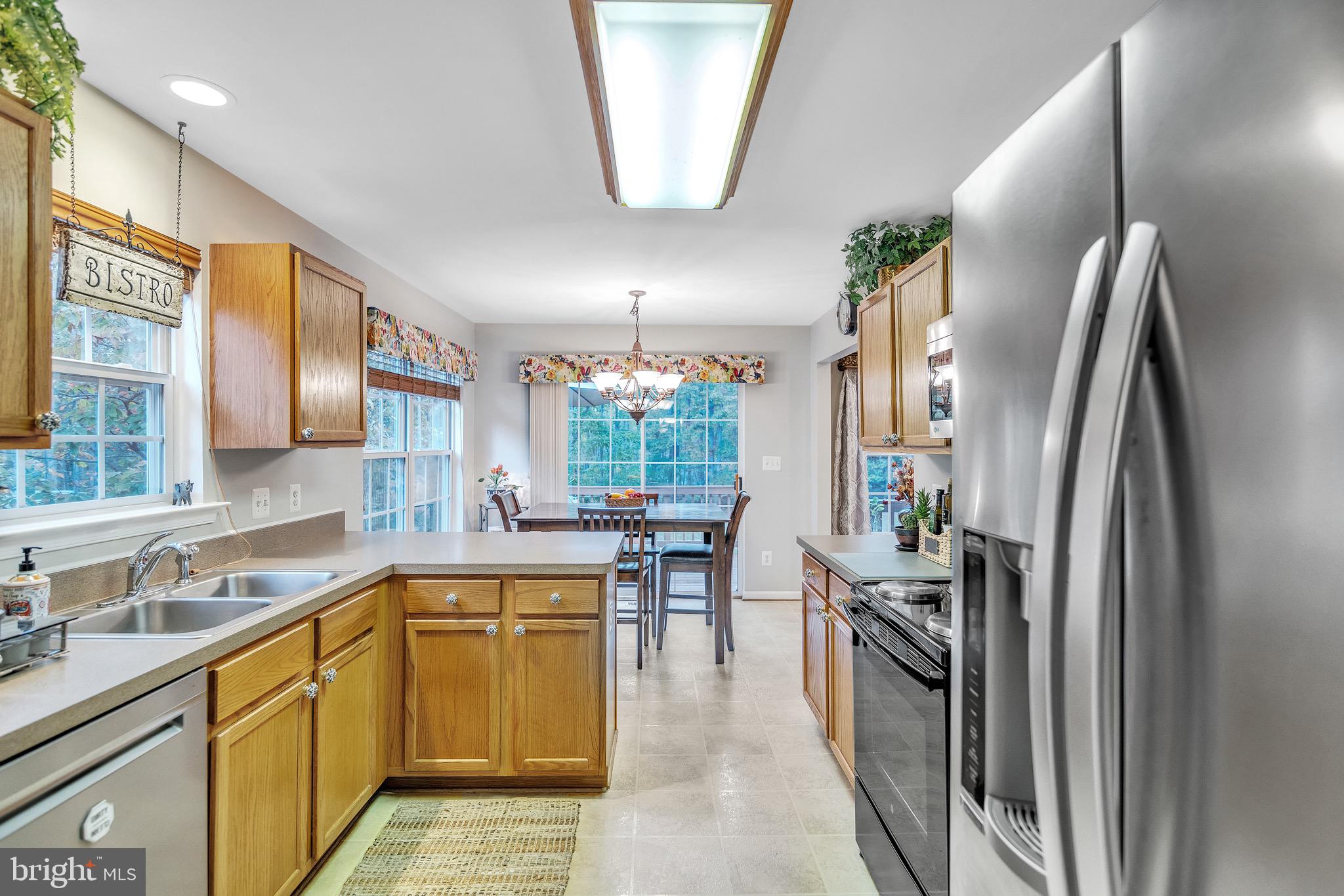 LAKE WILDERNESS - Residential