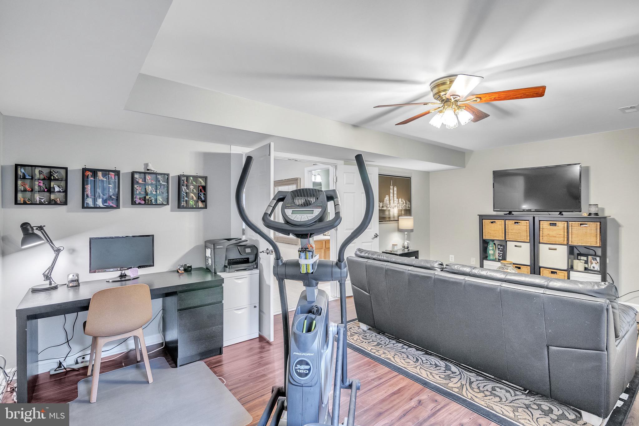 LAKE WILDERNESS - Residential