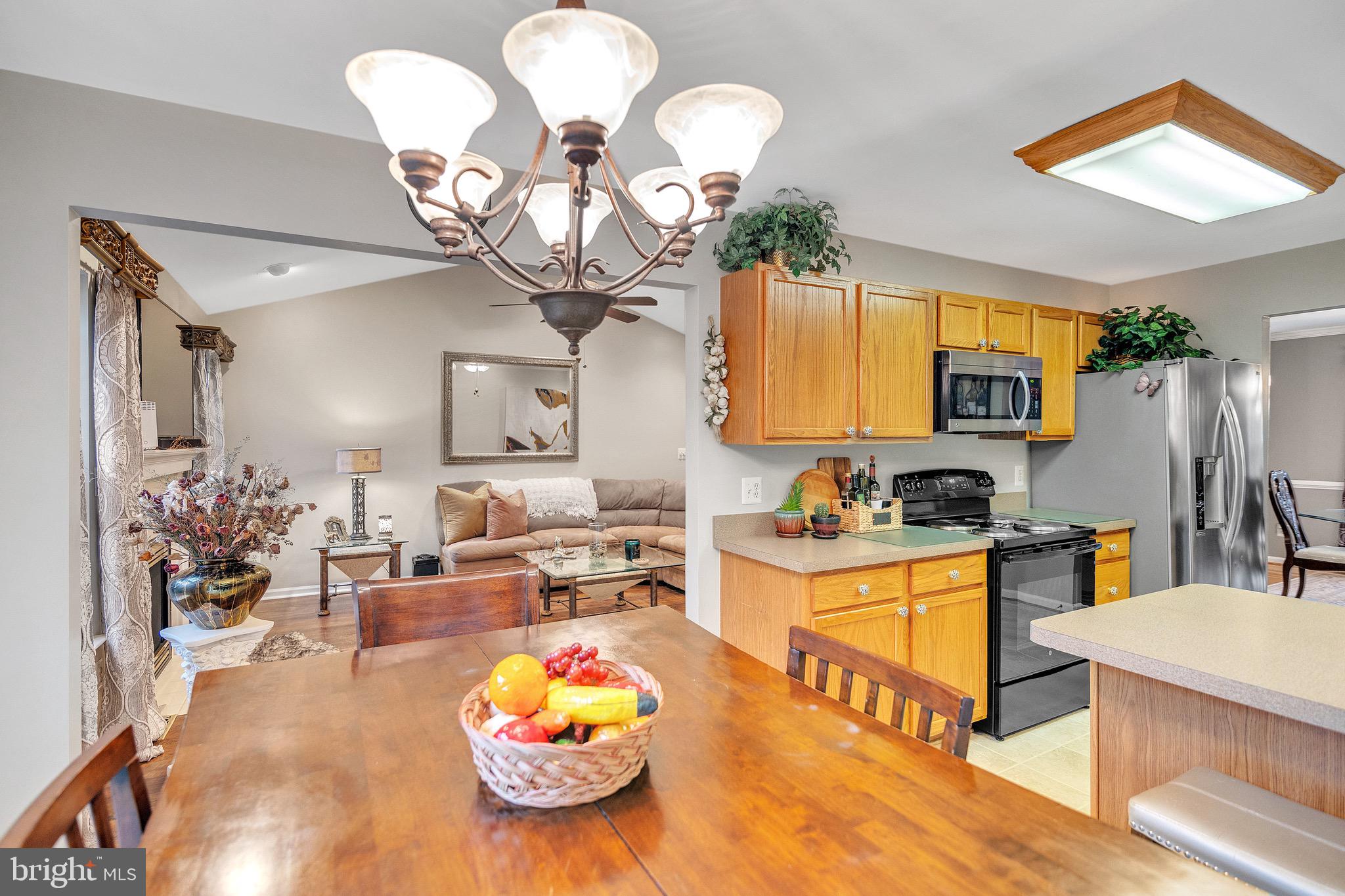 LAKE WILDERNESS - Residential