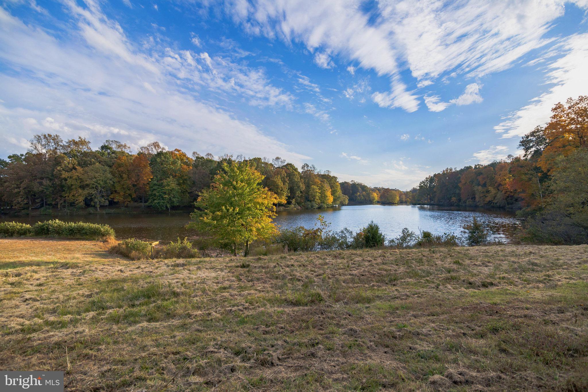 LAKE WILDERNESS - Residential