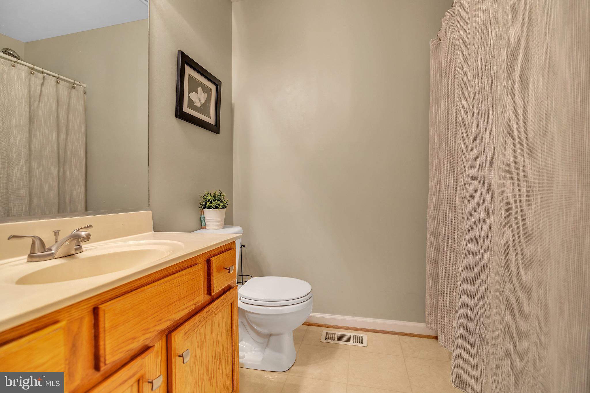 LAKE WILDERNESS - Residential