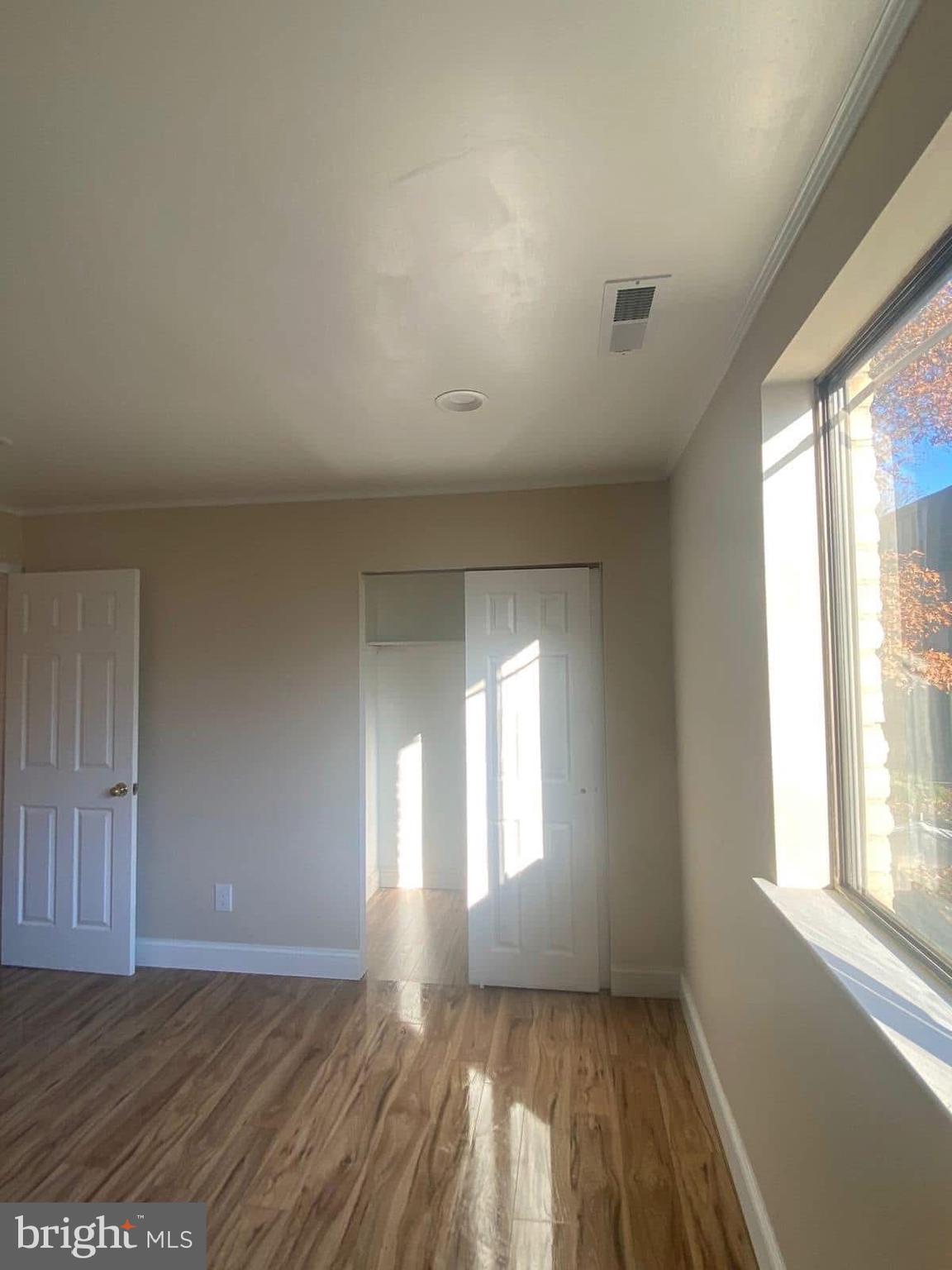 MAYFAIR - Residential