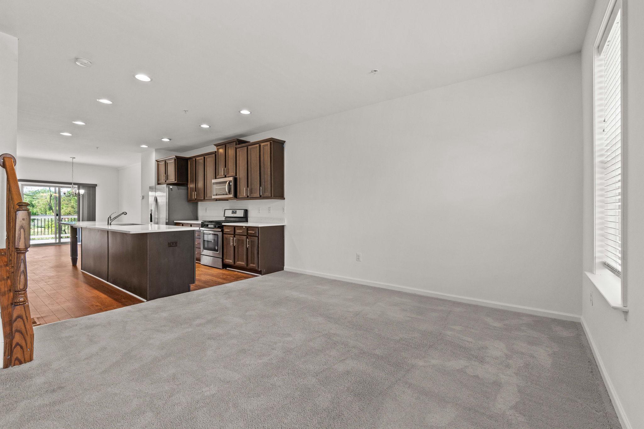 SEVERN HOLLOW - Residential