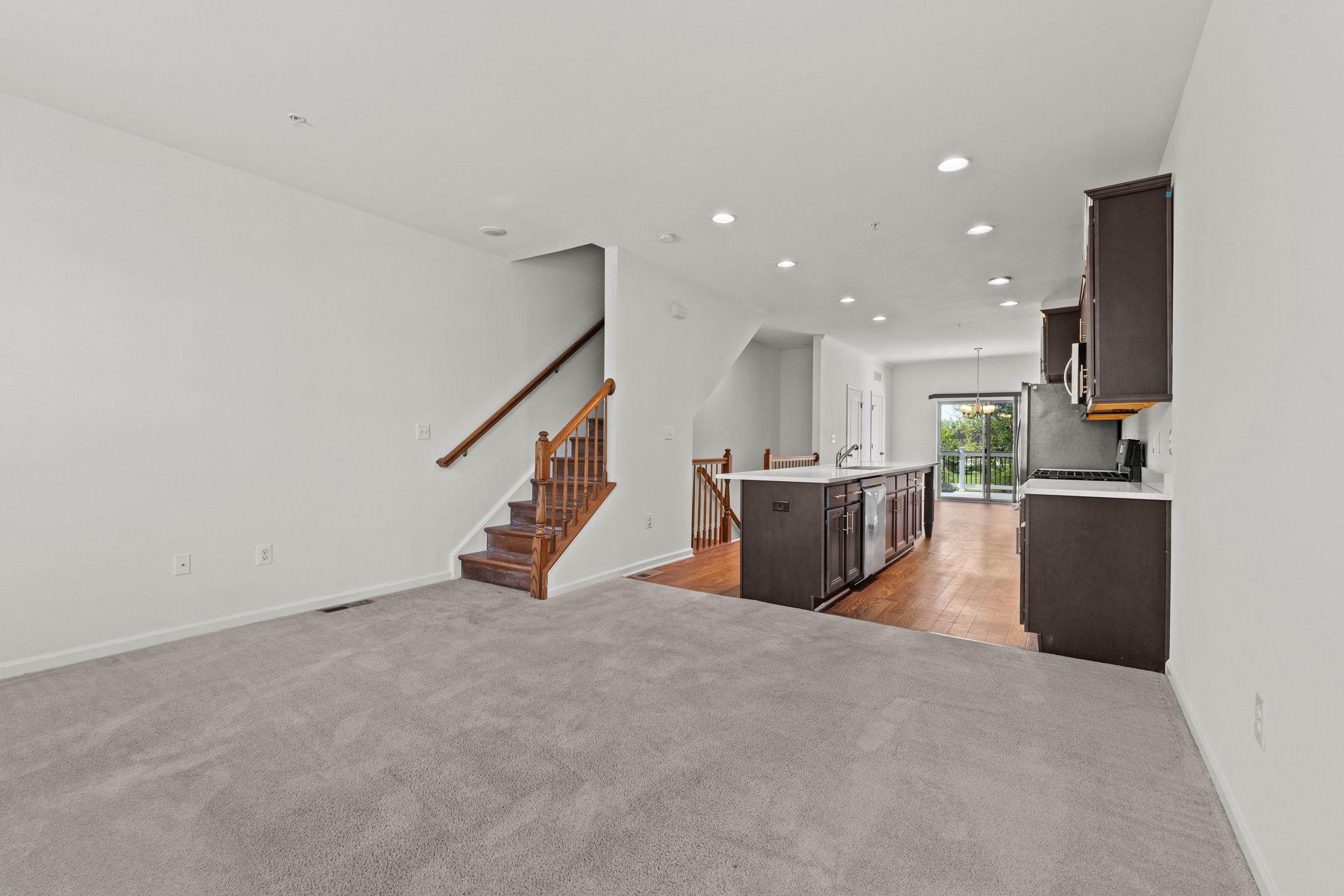 SEVERN HOLLOW - Residential