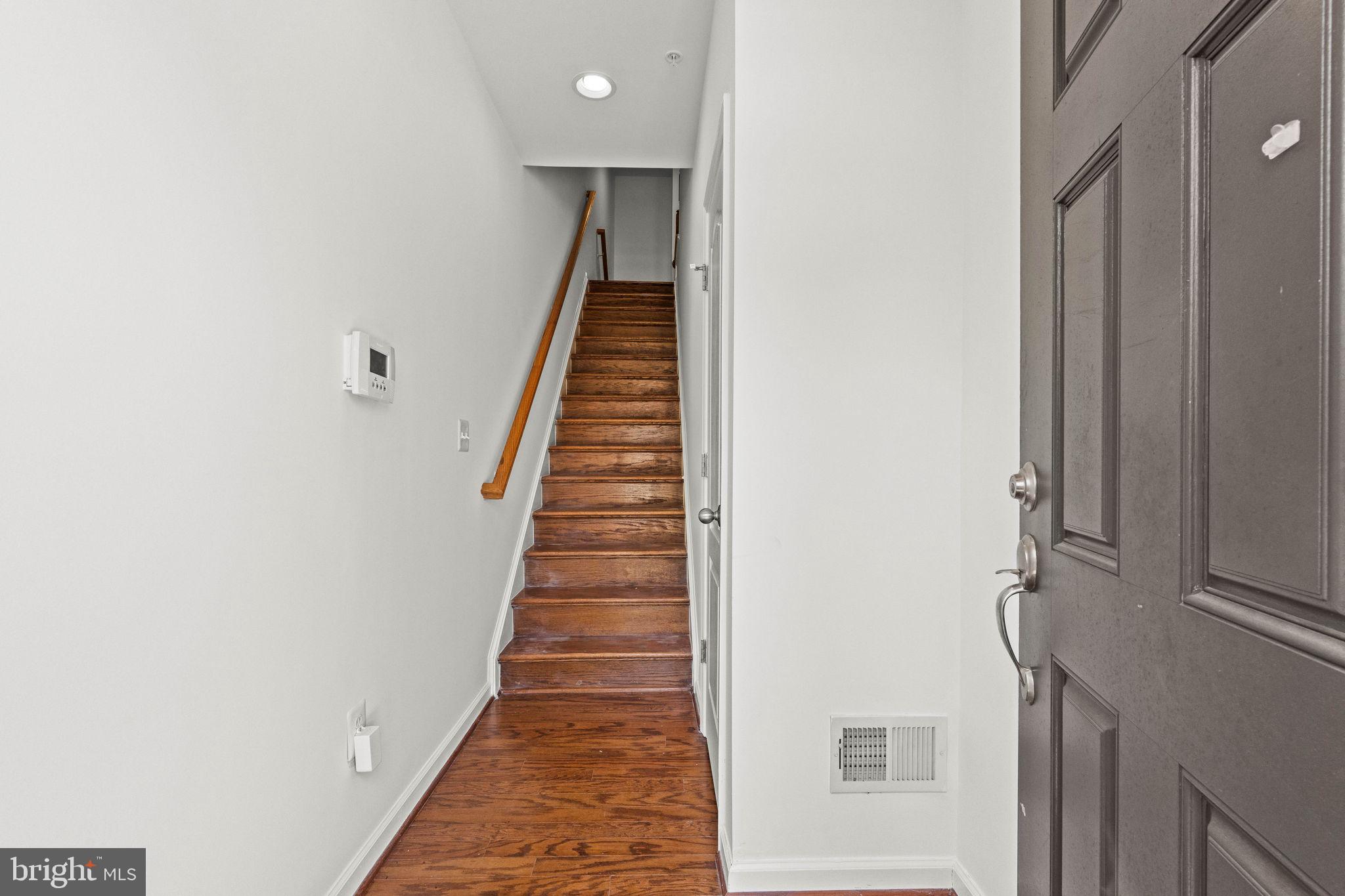 SEVERN HOLLOW - Residential