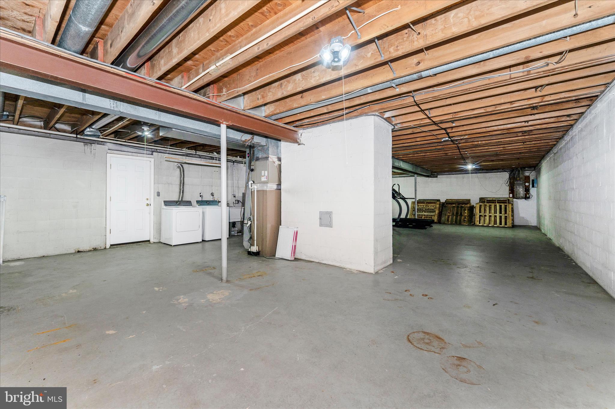 WATERSVILLE - Residential