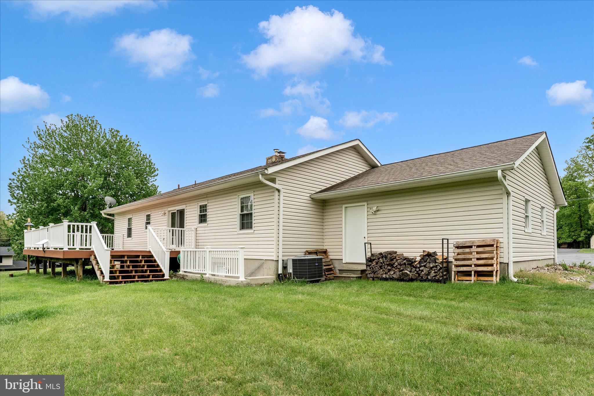 WATERSVILLE - Residential
