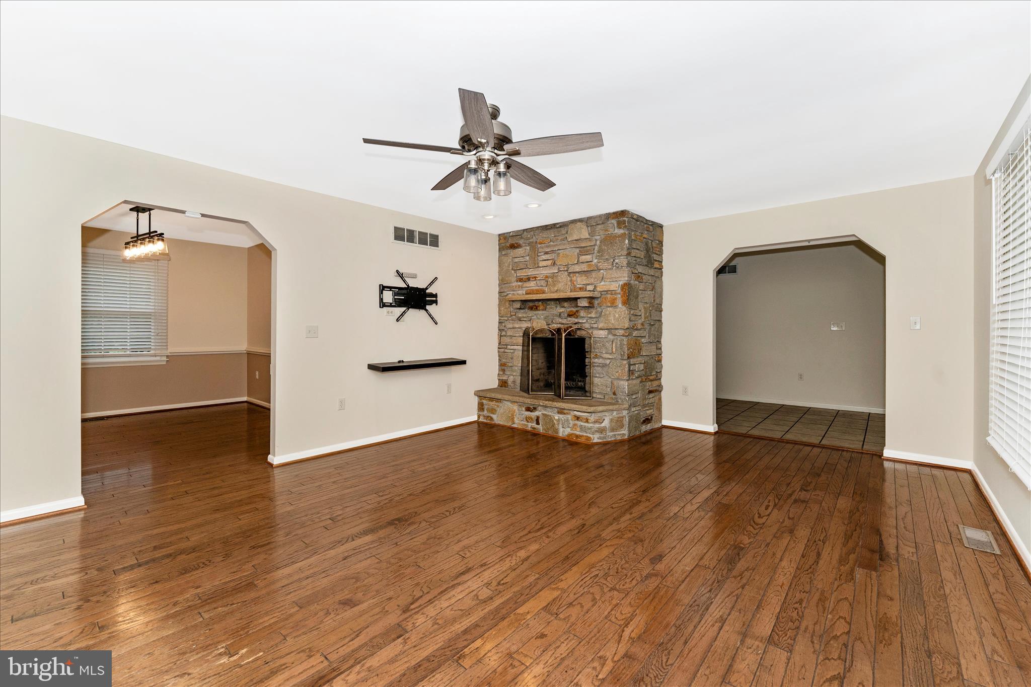 WATERSVILLE - Residential