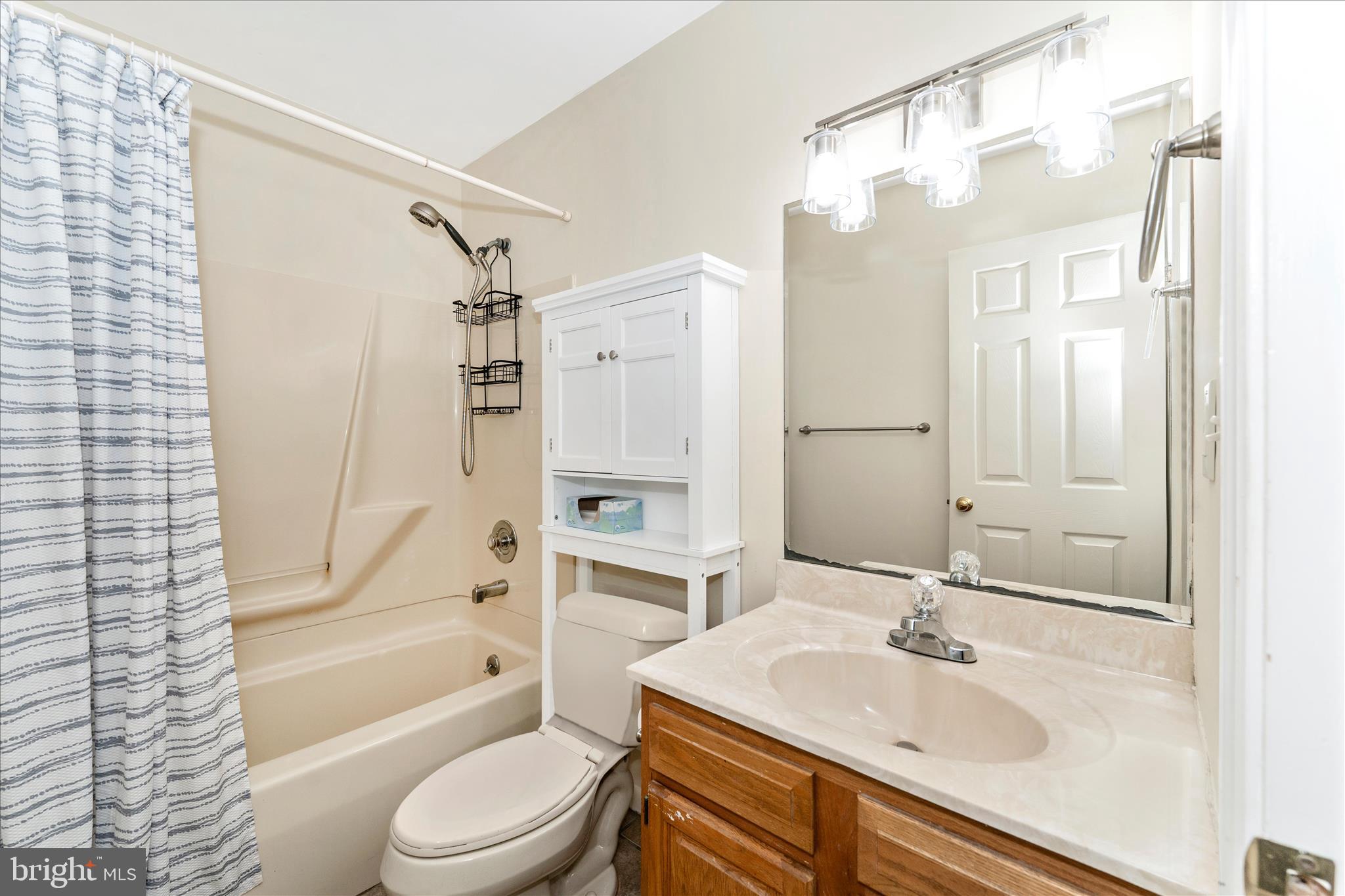 WATERSVILLE - Residential