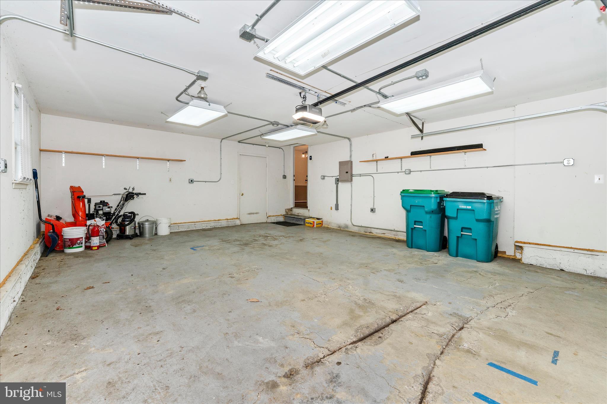WATERSVILLE - Residential
