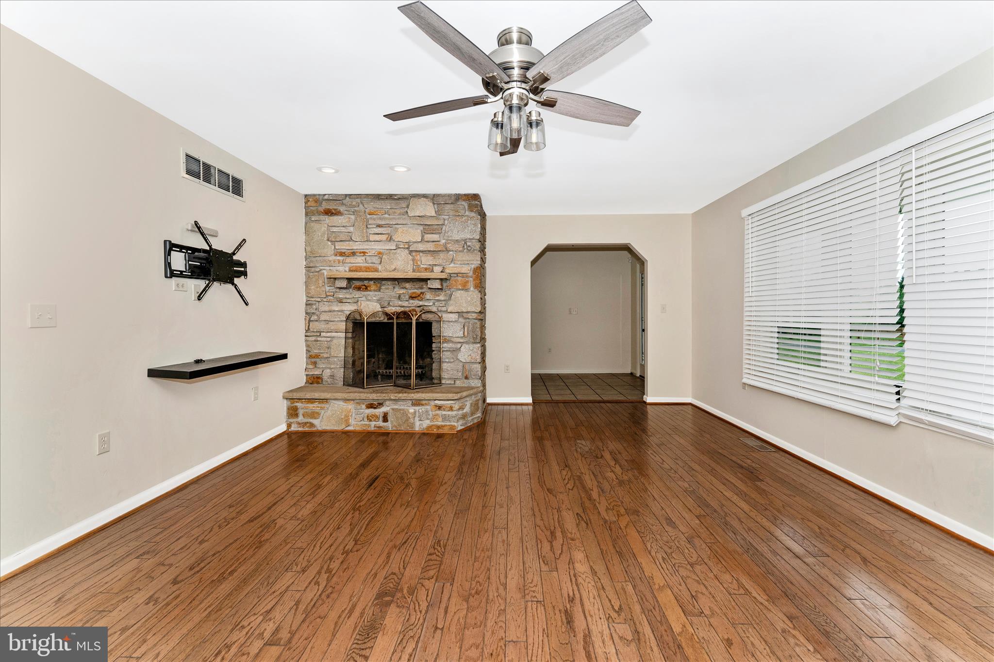 WATERSVILLE - Residential