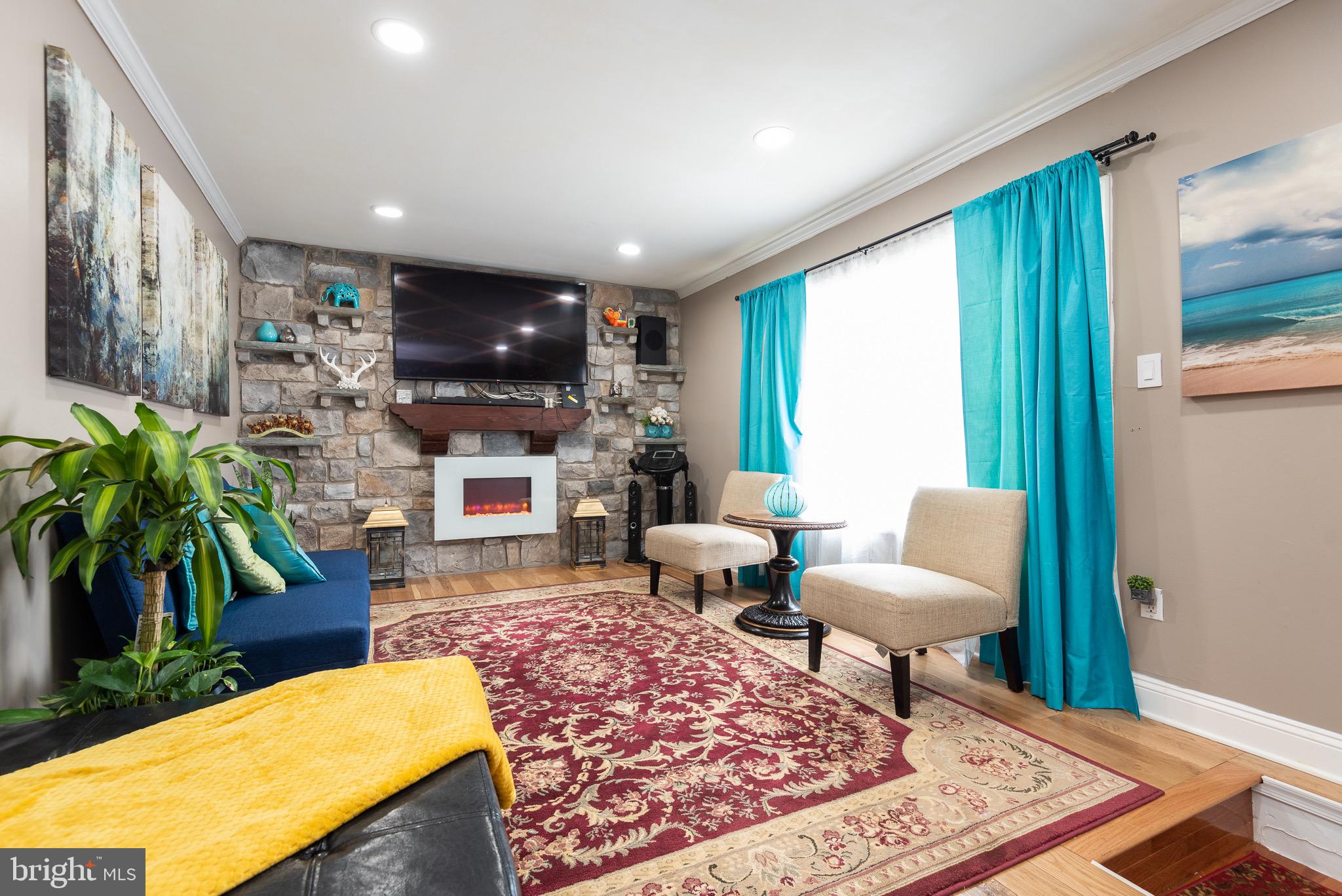 DALE CITY - Residential