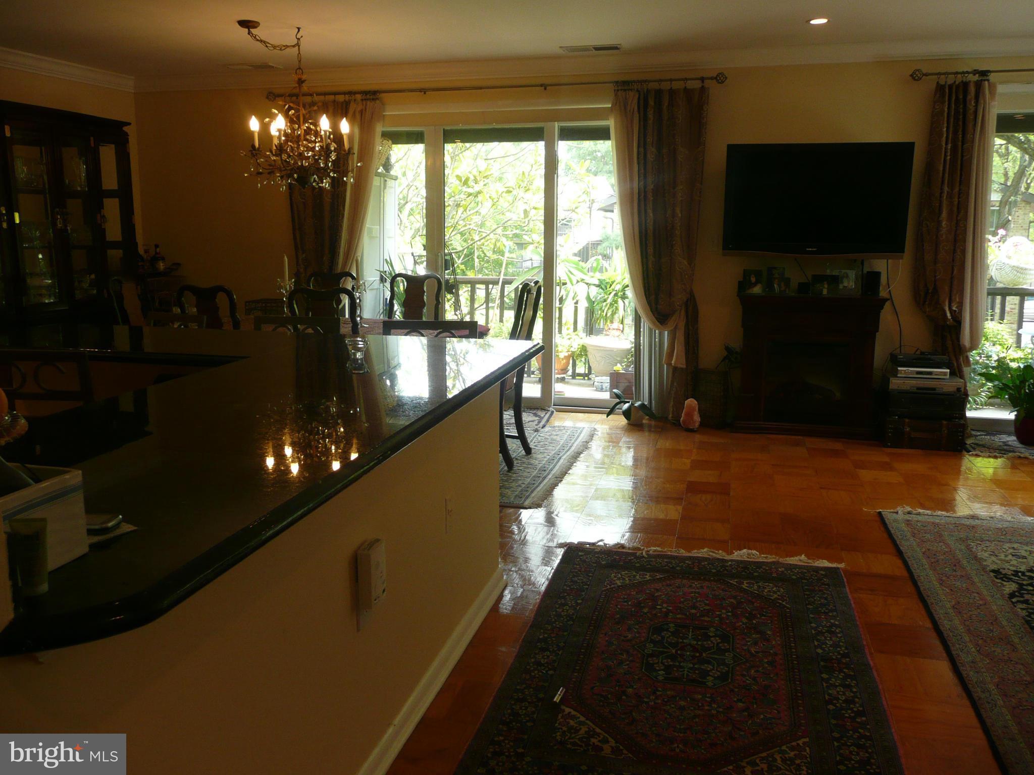 VILLAGE OF WILDE LAKE - Residential