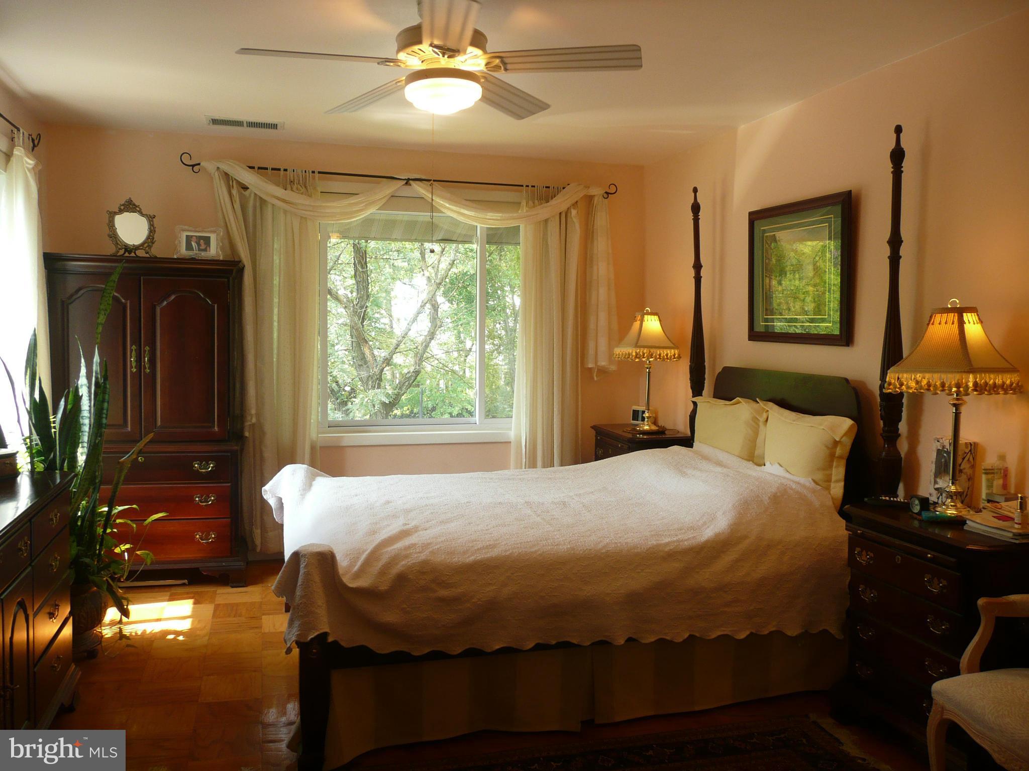 VILLAGE OF WILDE LAKE - Residential