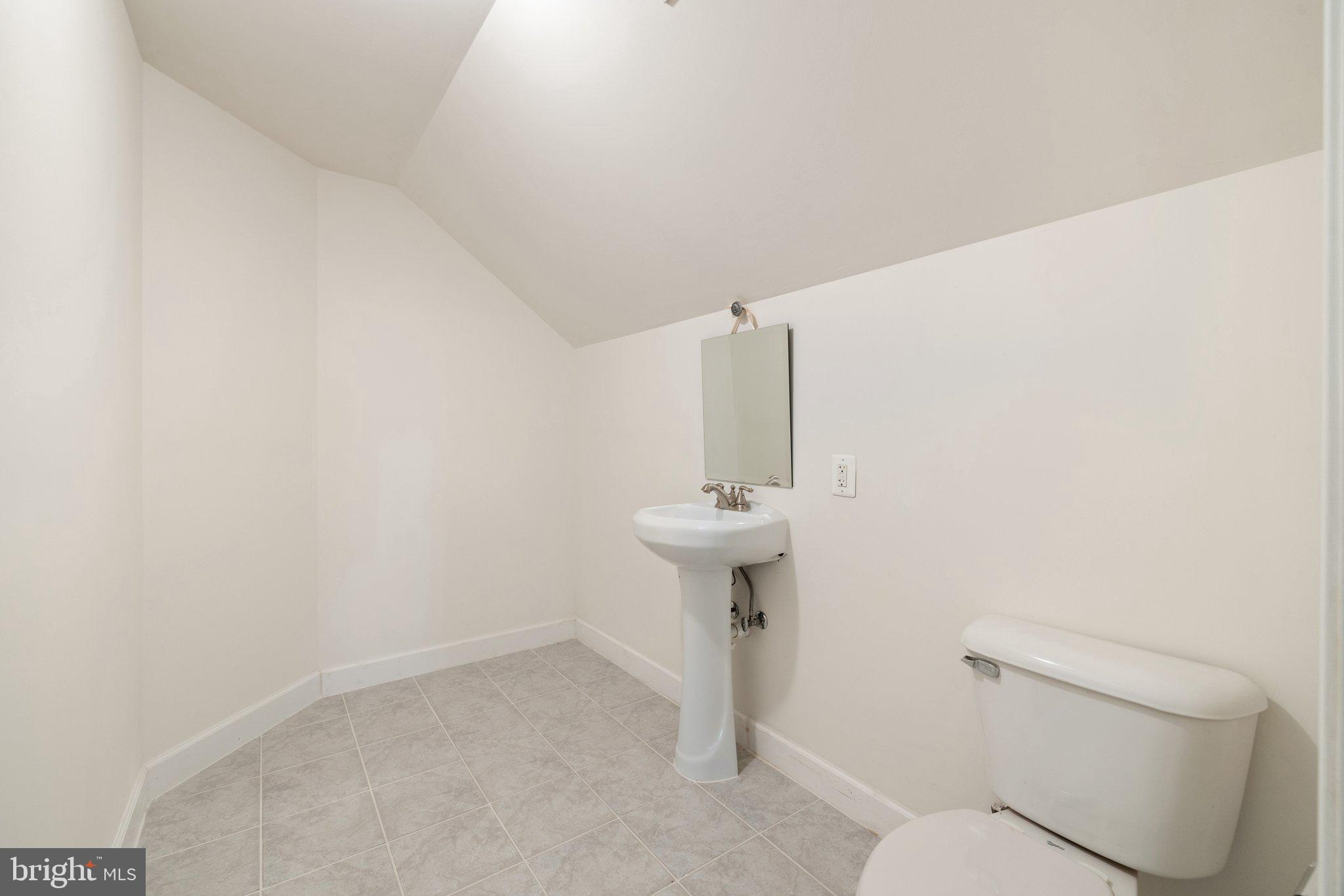 SHENSTONE - Residential