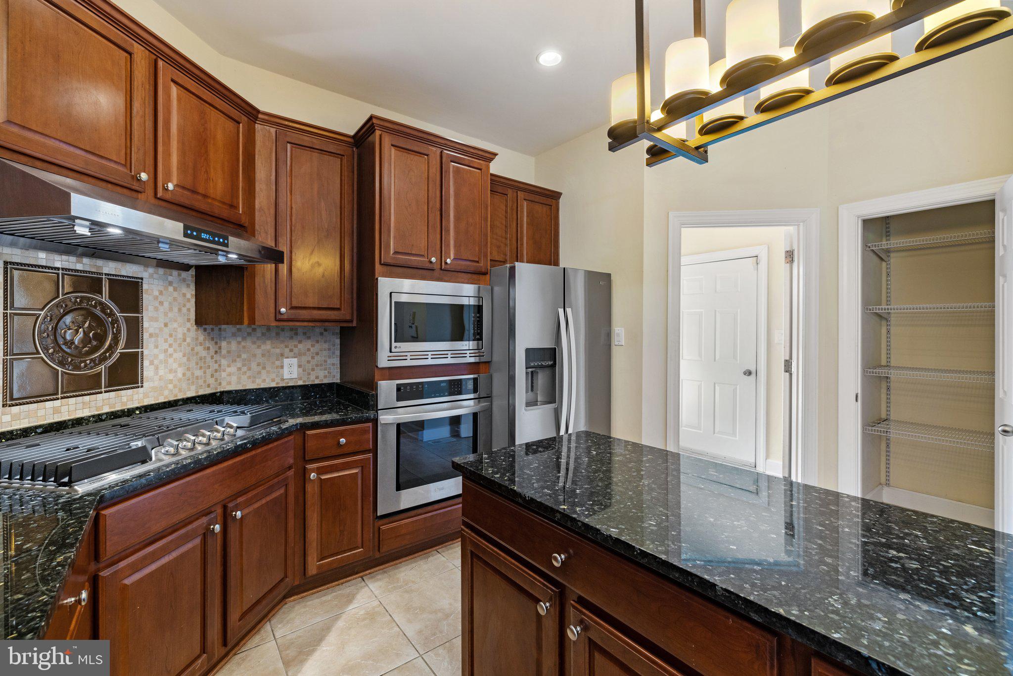 SHENSTONE - Residential