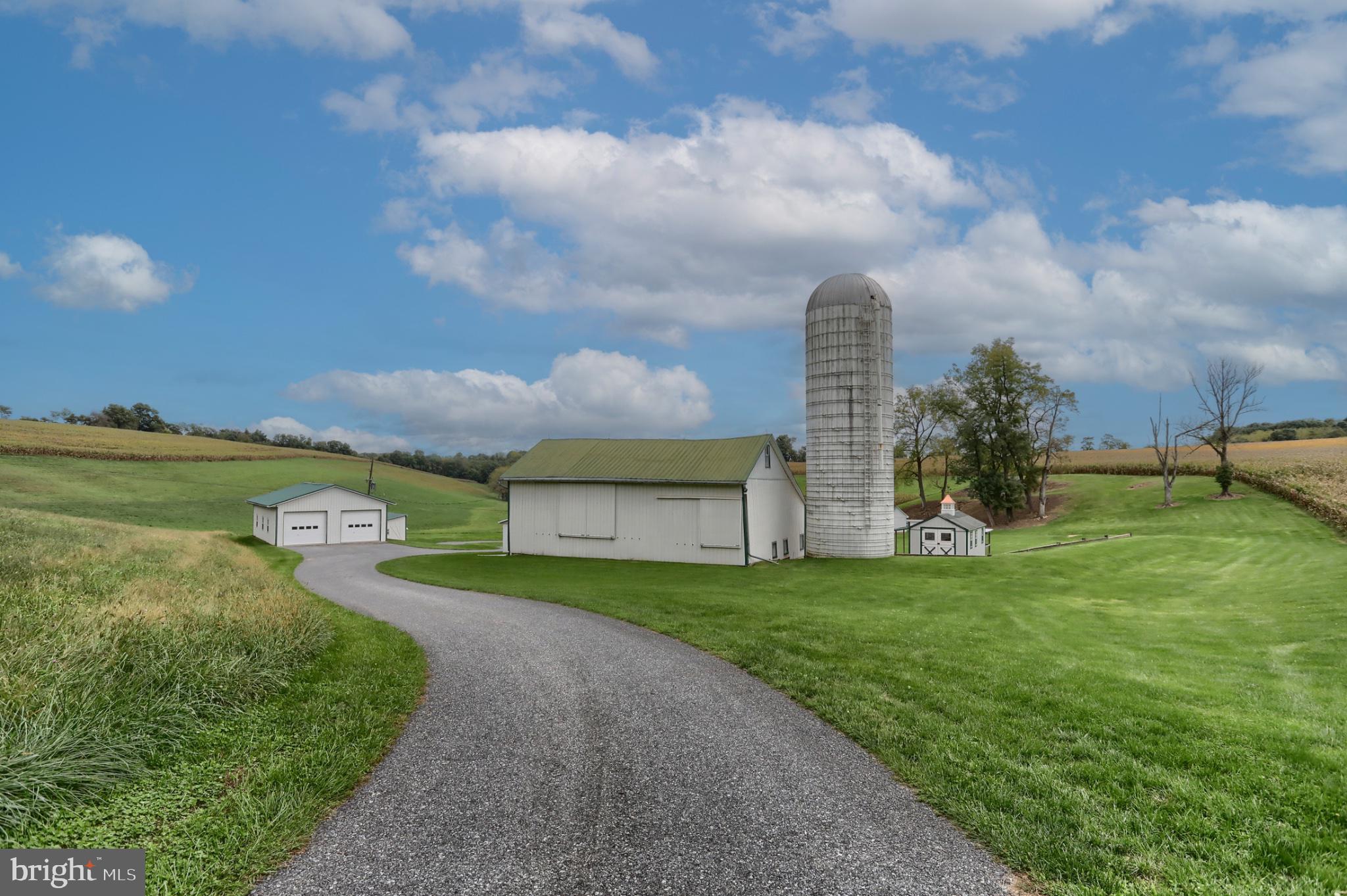 37 BIG BEND LANE