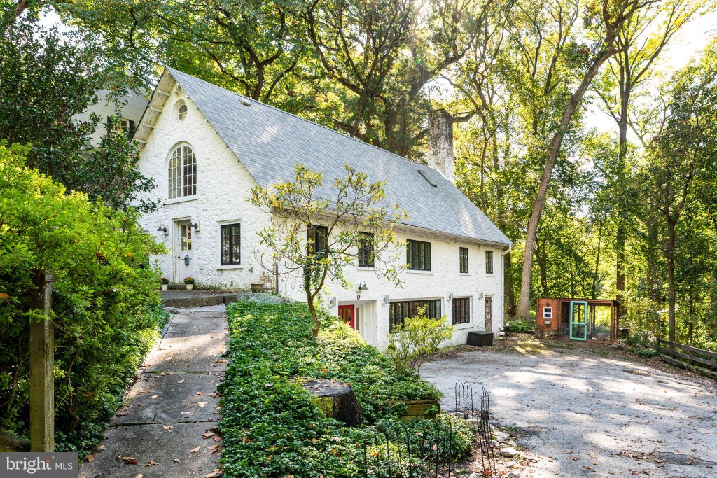 Photo of 3535 W School House Lane, PHILADELPHIA, PA 19129 (MLS # PAPH2680314)