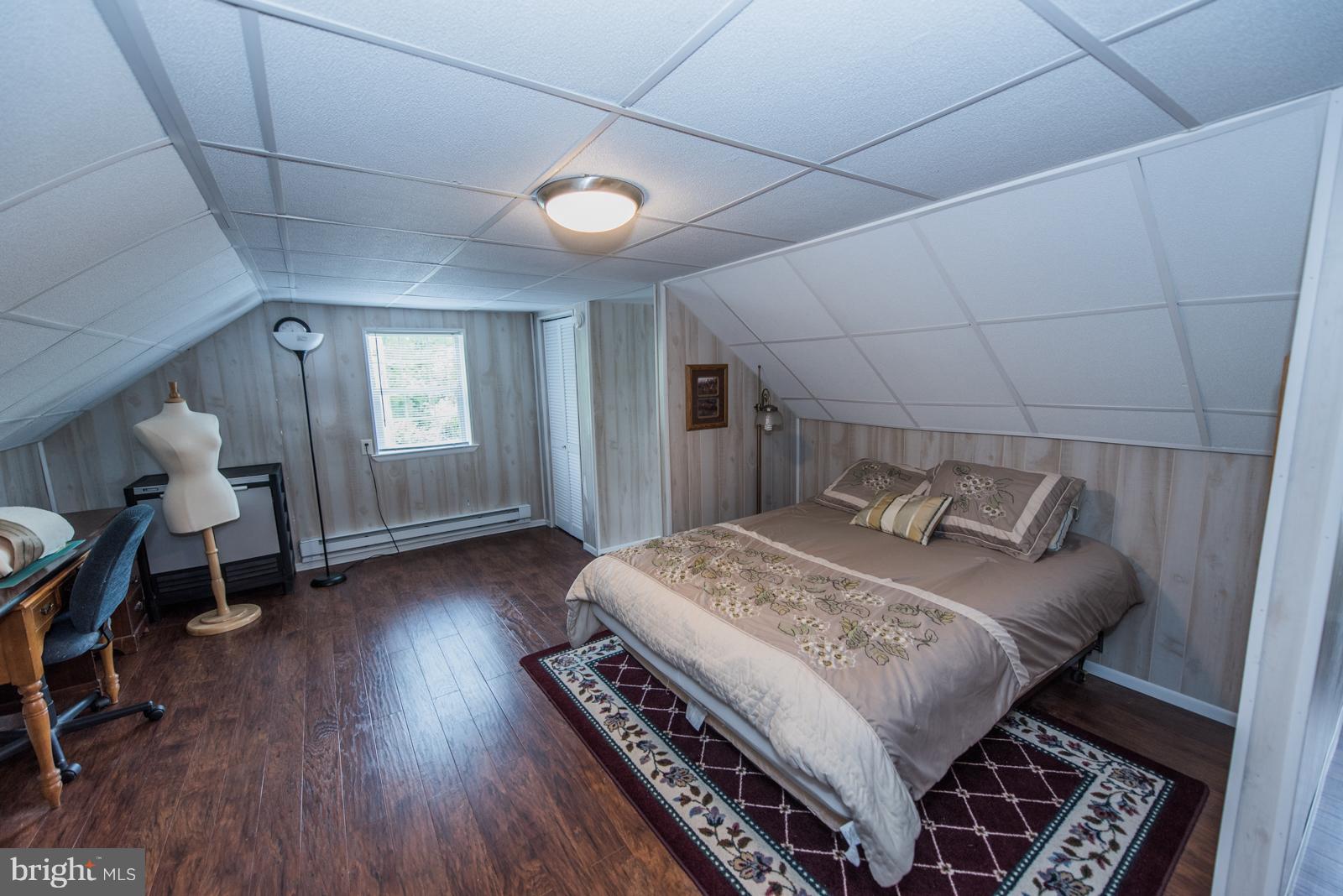 SLEEPY CREEK - Residential